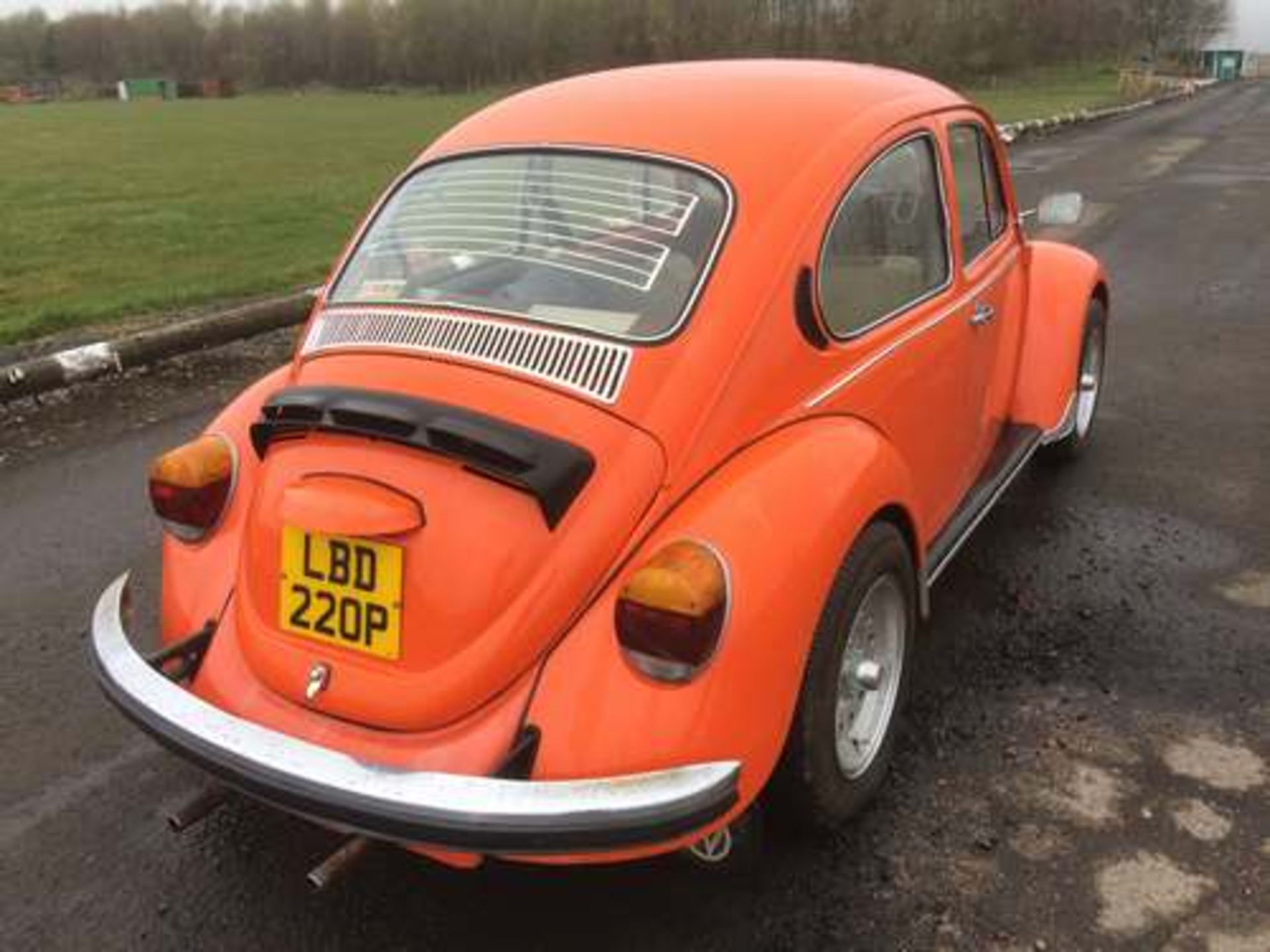 VOLKSWAGEN 1300 BEETLE - 1285cc - Image 5 of 26