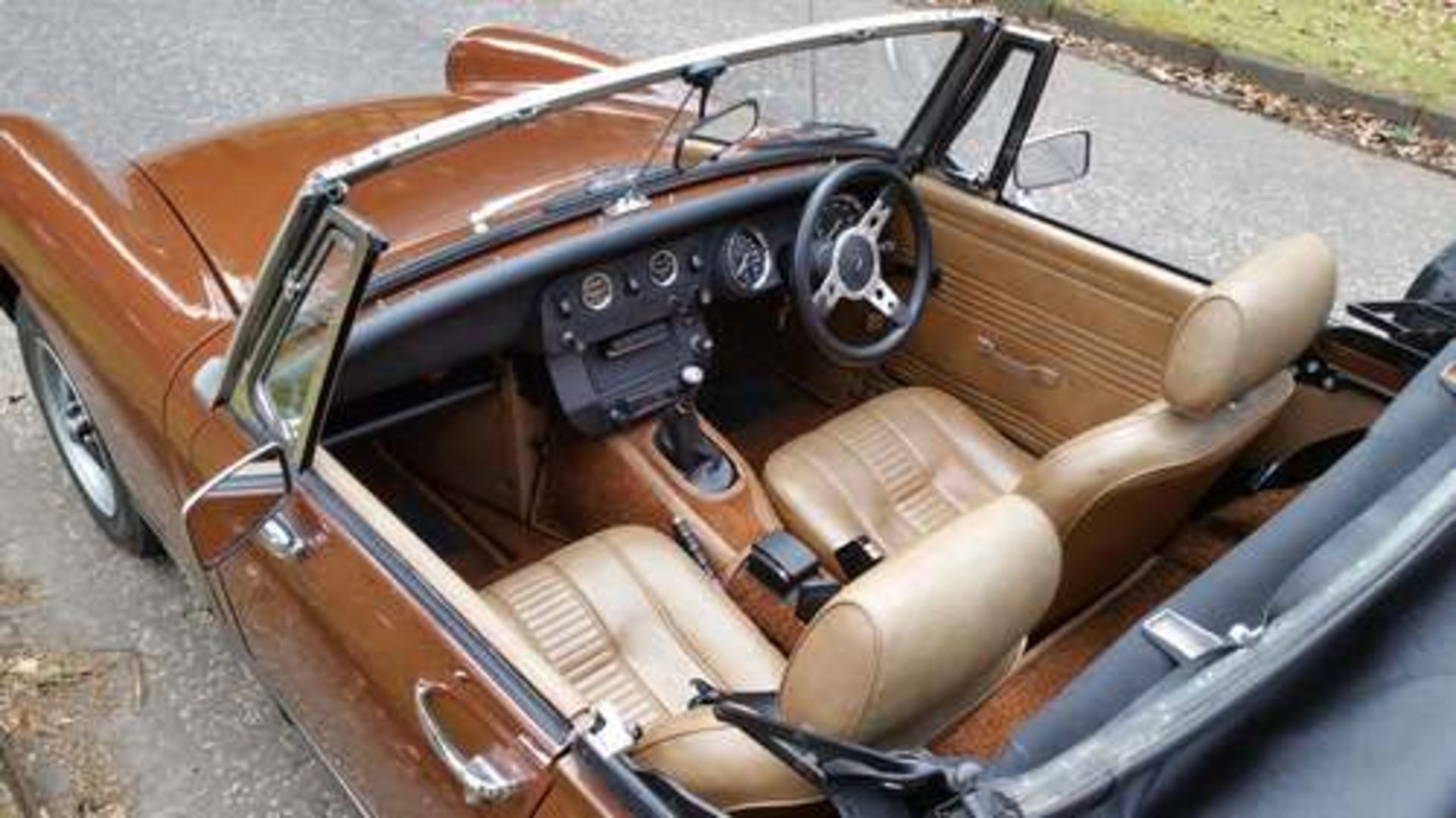 MG MIDGET 1500 - 1491cc - Image 17 of 20