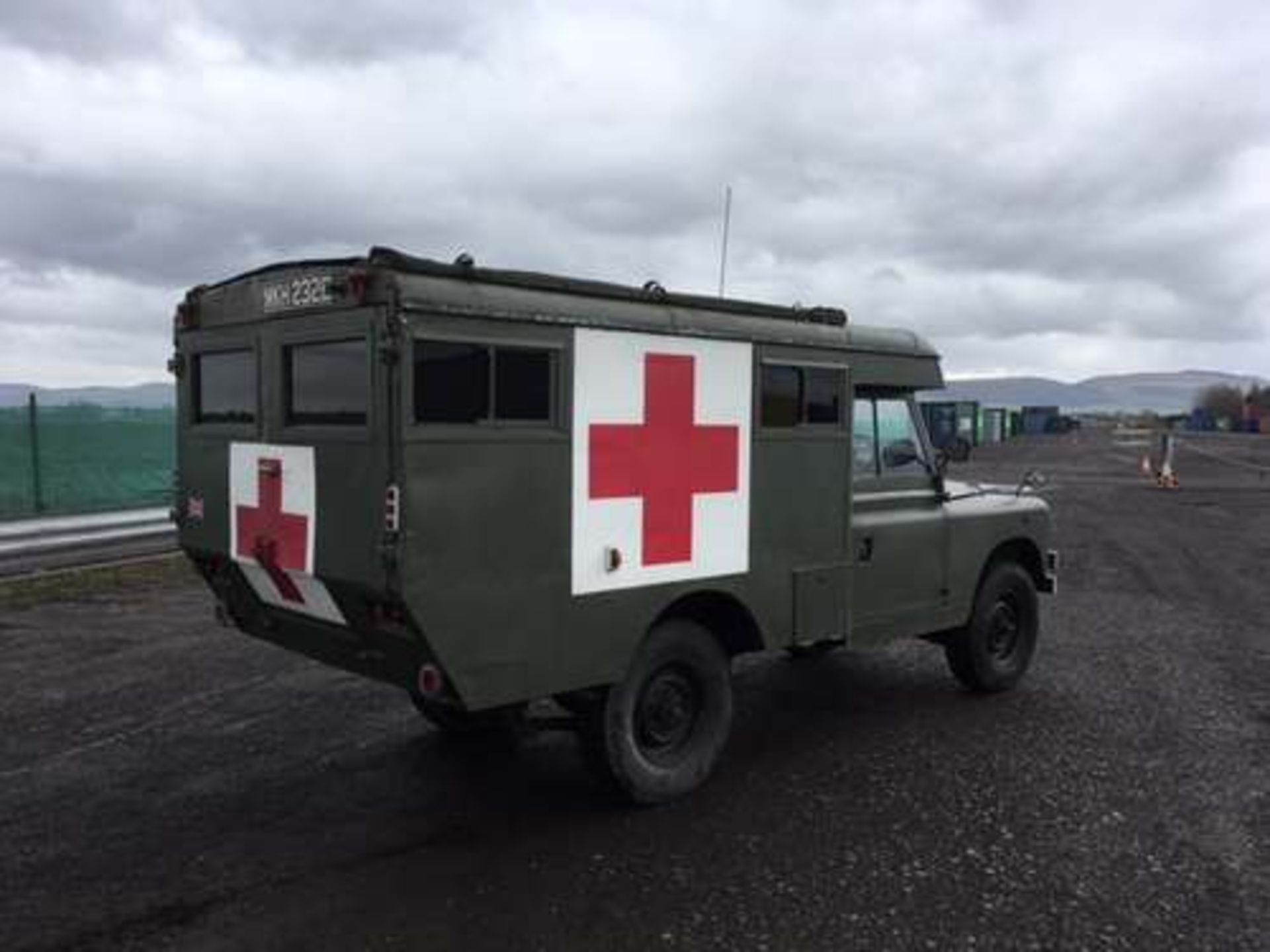 LAND ROVER SERIES IIA AMBULANCE TRUCK MK9 - 2286cc - Image 4 of 28