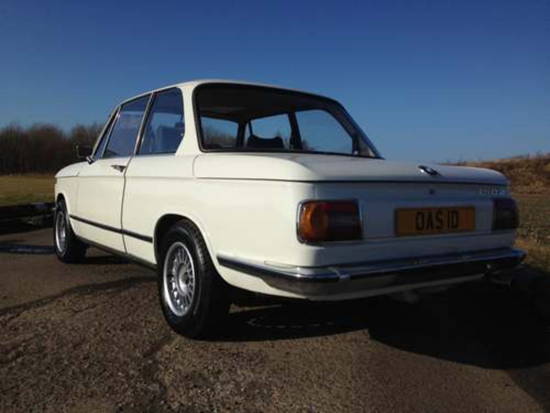 BMW 1502 - 1573cc - Image 10 of 16