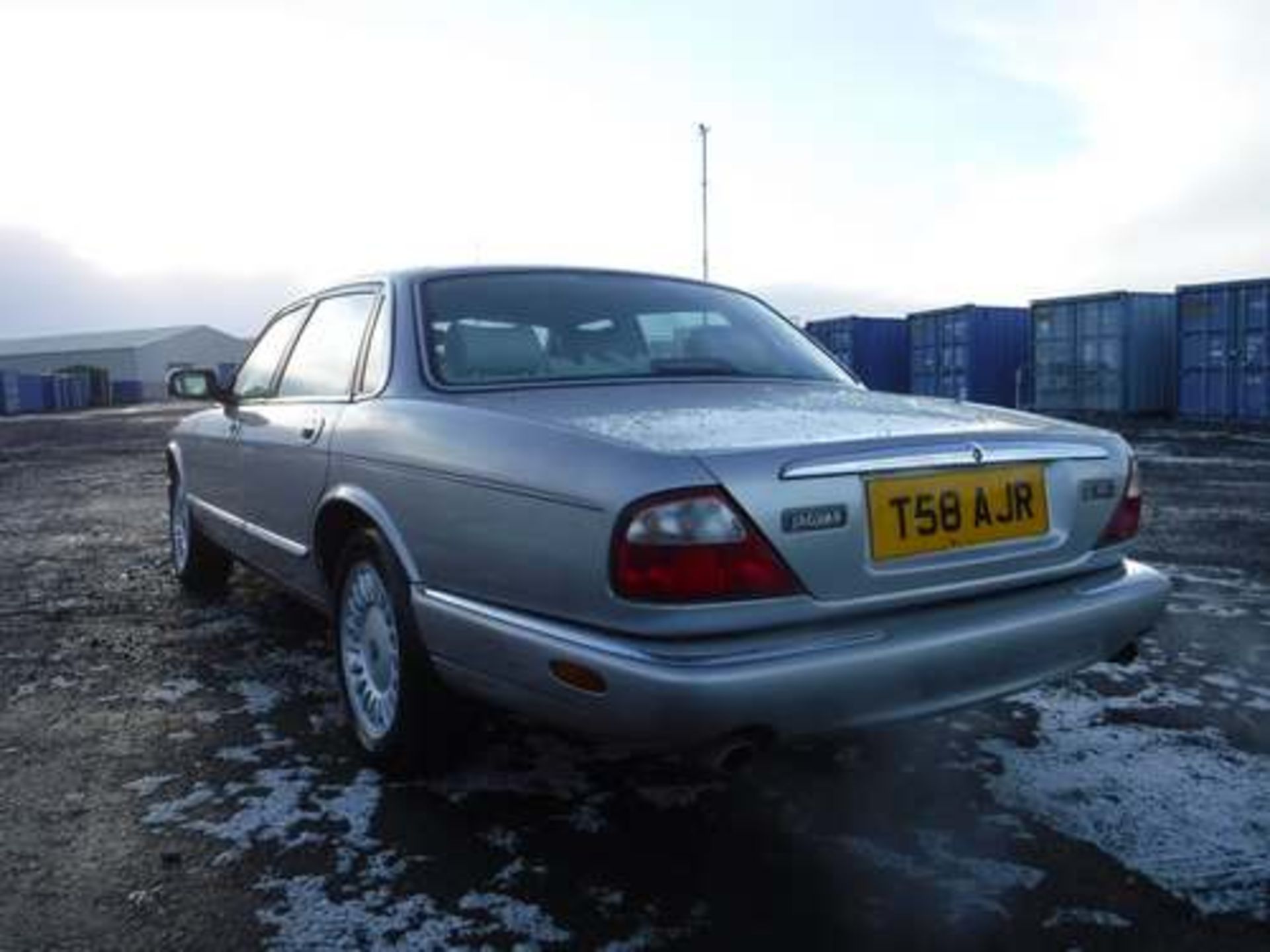 JAGUAR XJ8 AUTO - 3248cc - Image 4 of 20