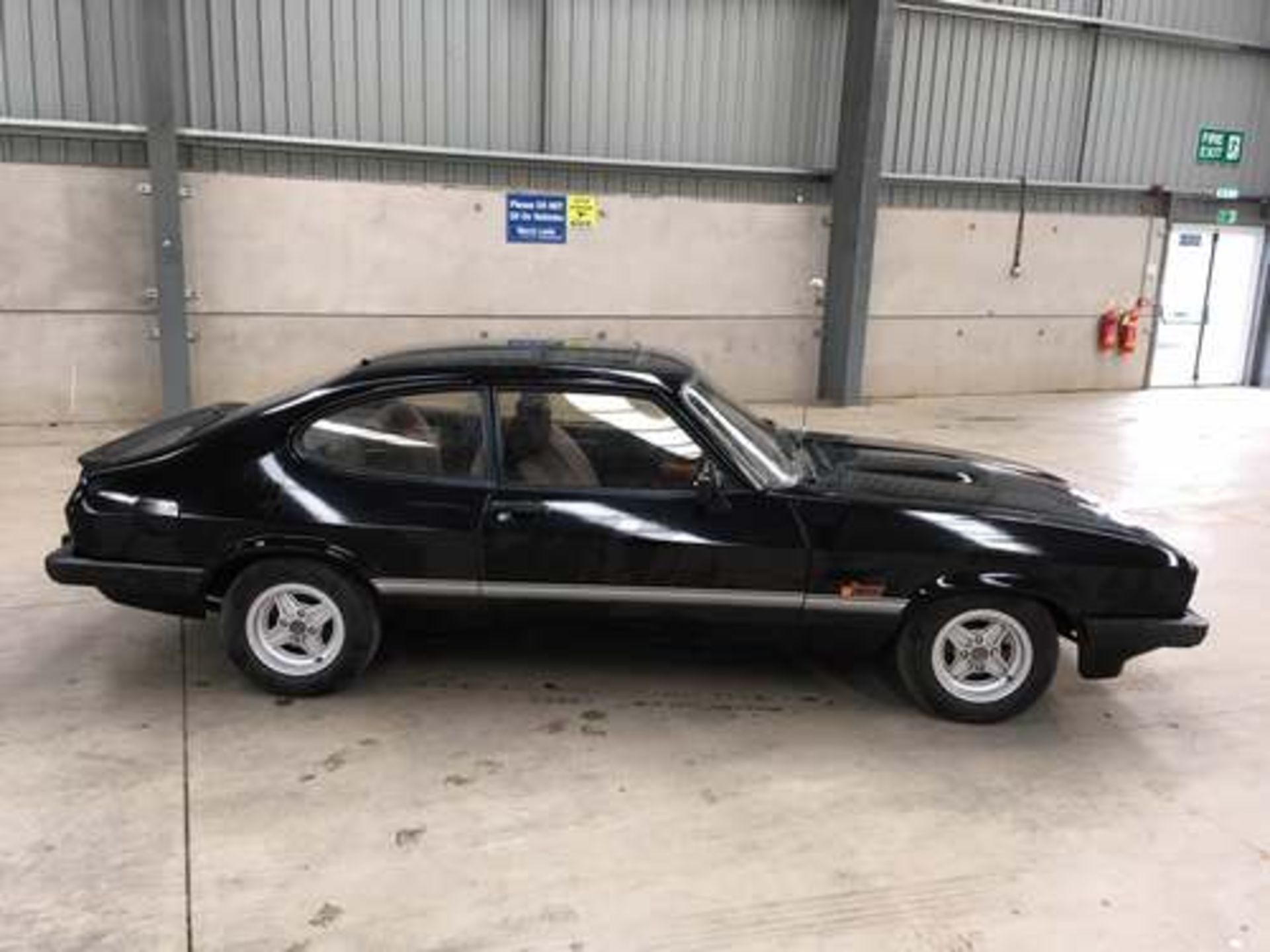 FORD CAPRI LASER - 1593cc - Image 7 of 12