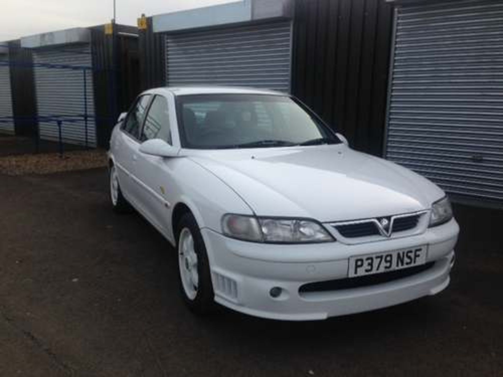 VAUXHALL VECTRA SUPERTOURING 16V - 1998cc