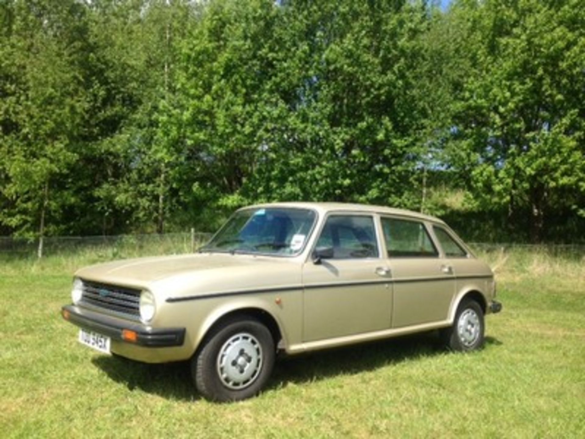 AUSTIN MORRIS MAXI 2 1750 HL AUTO - 1748cc