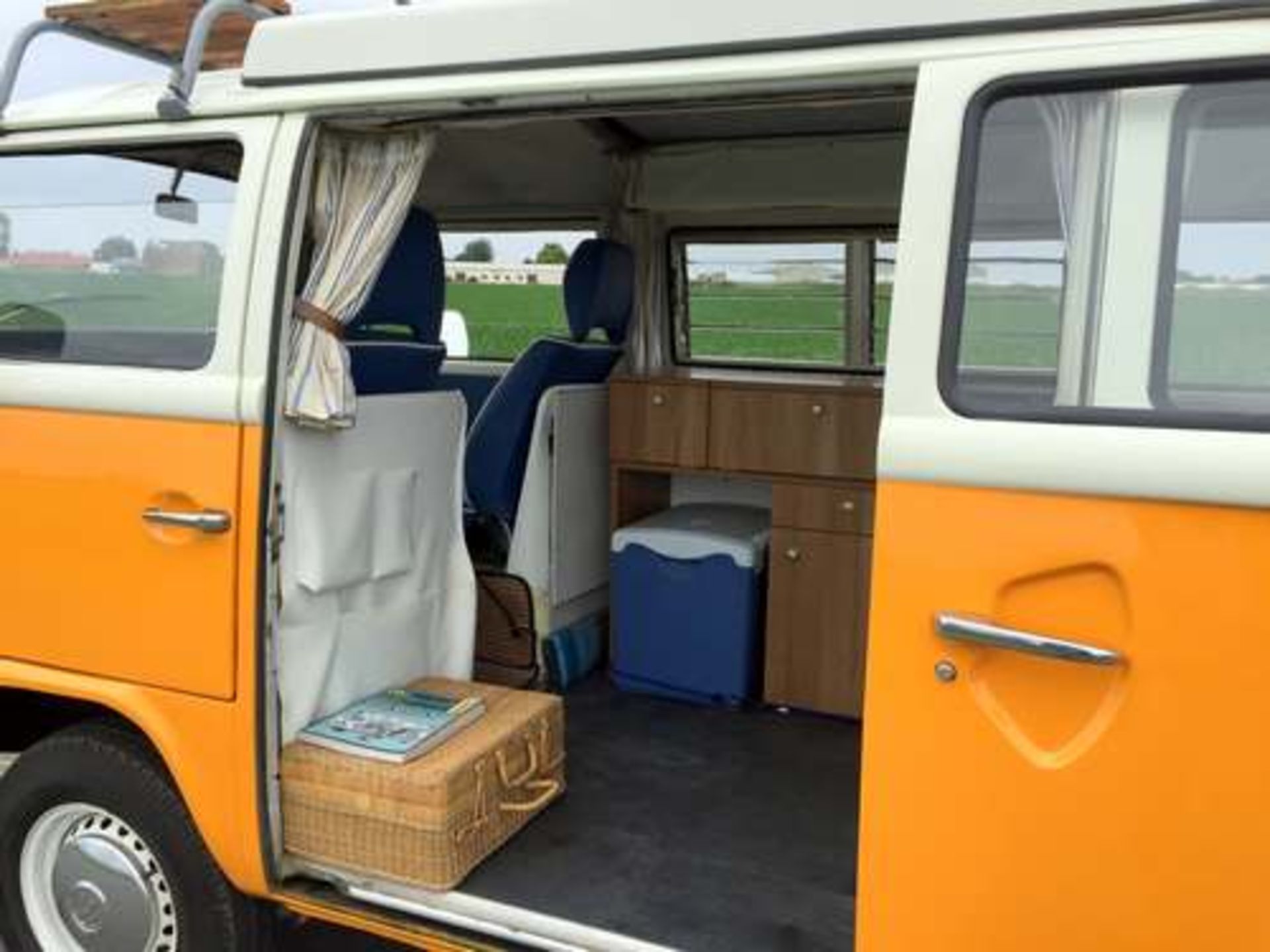 VOLKSWAGEN TYPE 2 T2B - 1584cc - Image 7 of 18