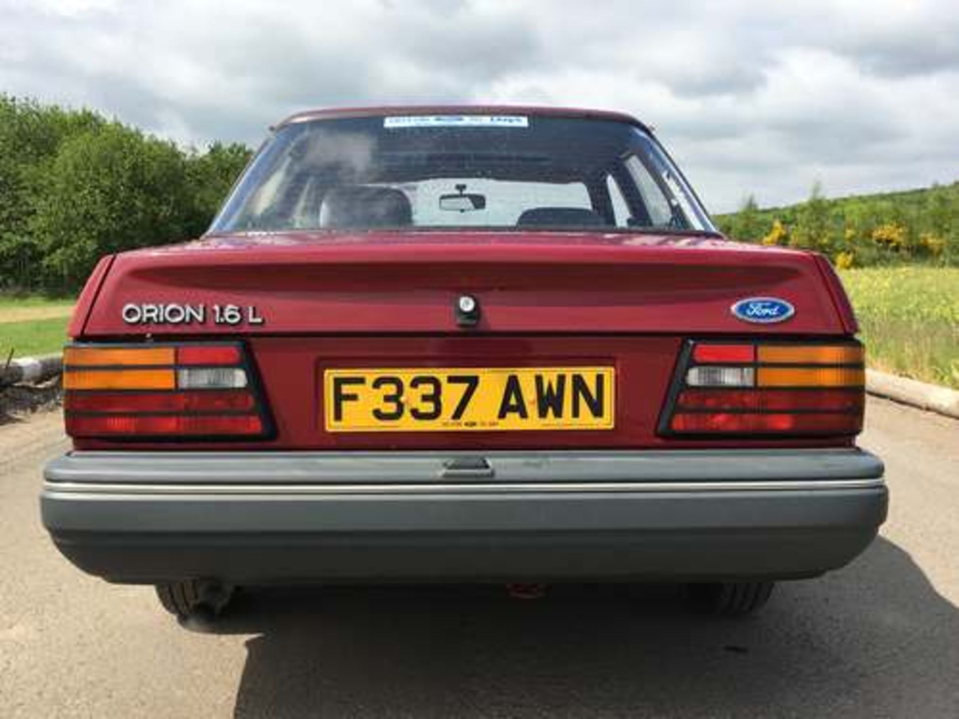FORD ORION L - 1596cc - Image 8 of 18