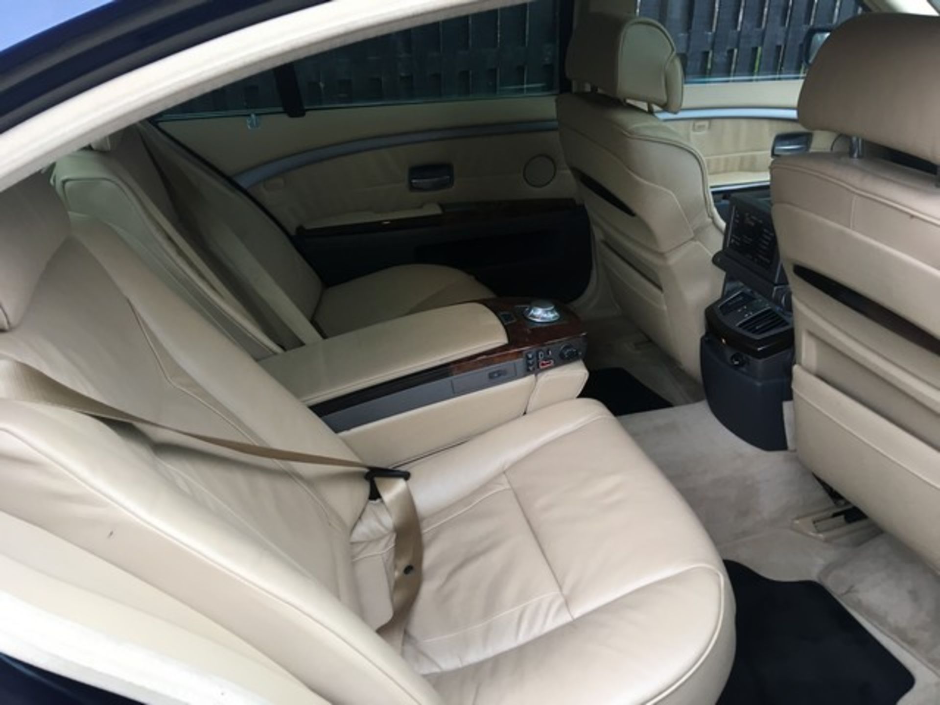 BMW 760 LI AUTO - 5972cc - Image 6 of 8