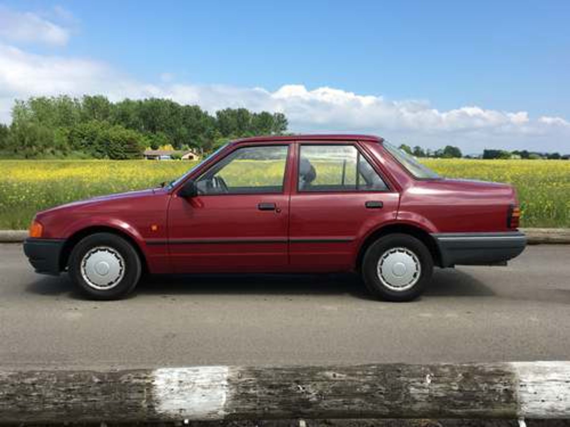 FORD ORION L - 1596cc - Image 5 of 18