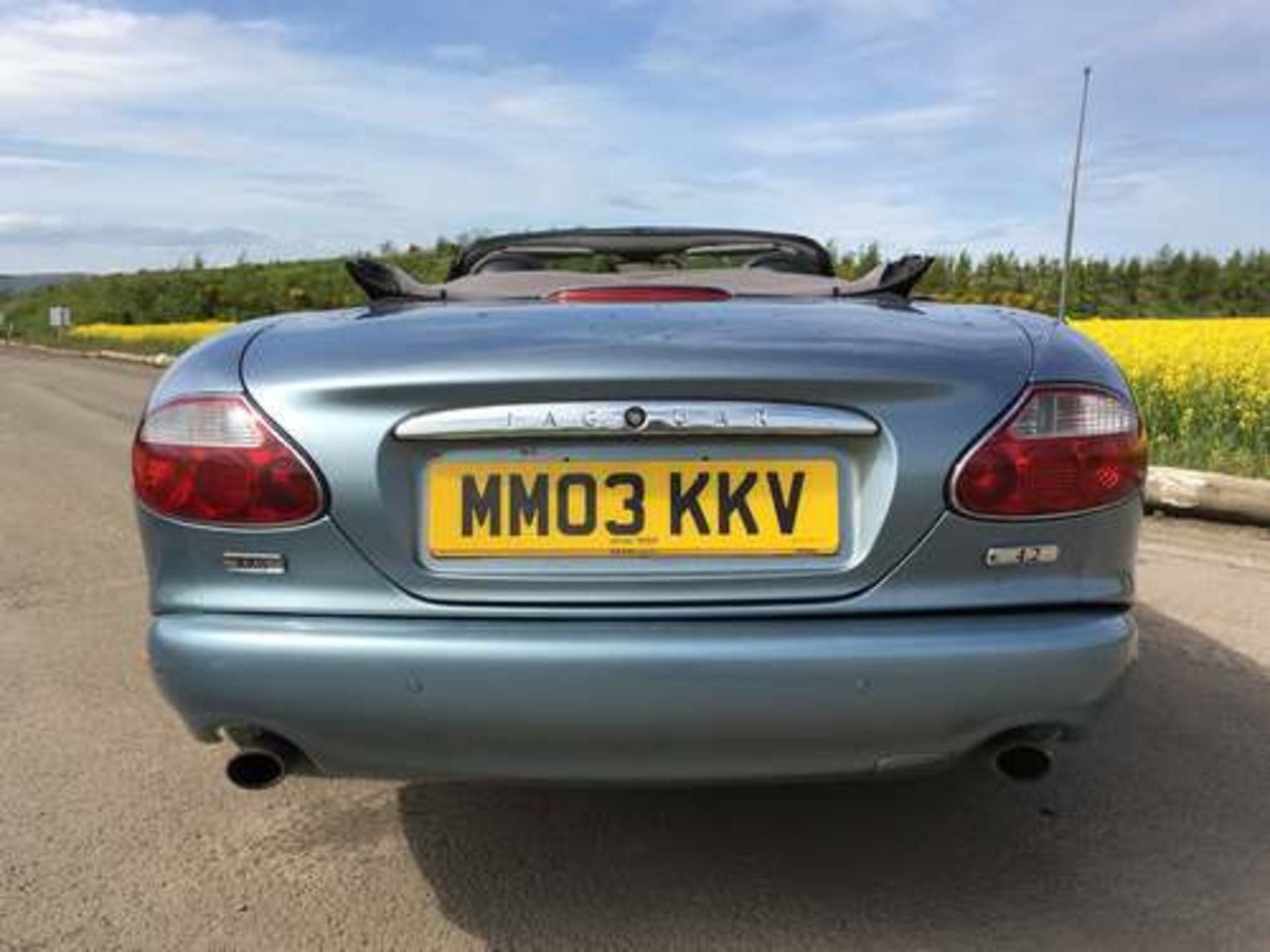 JAGUAR XK8 CONVERTIBLE AUTO - 4196cc - Image 8 of 21