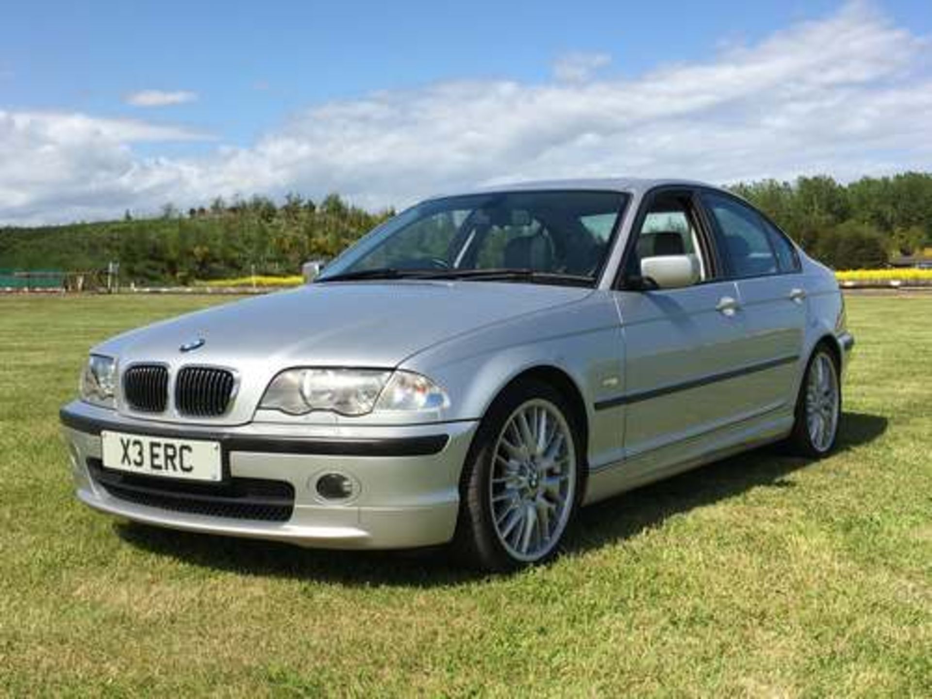 BMW 330 I SE - 2979cc