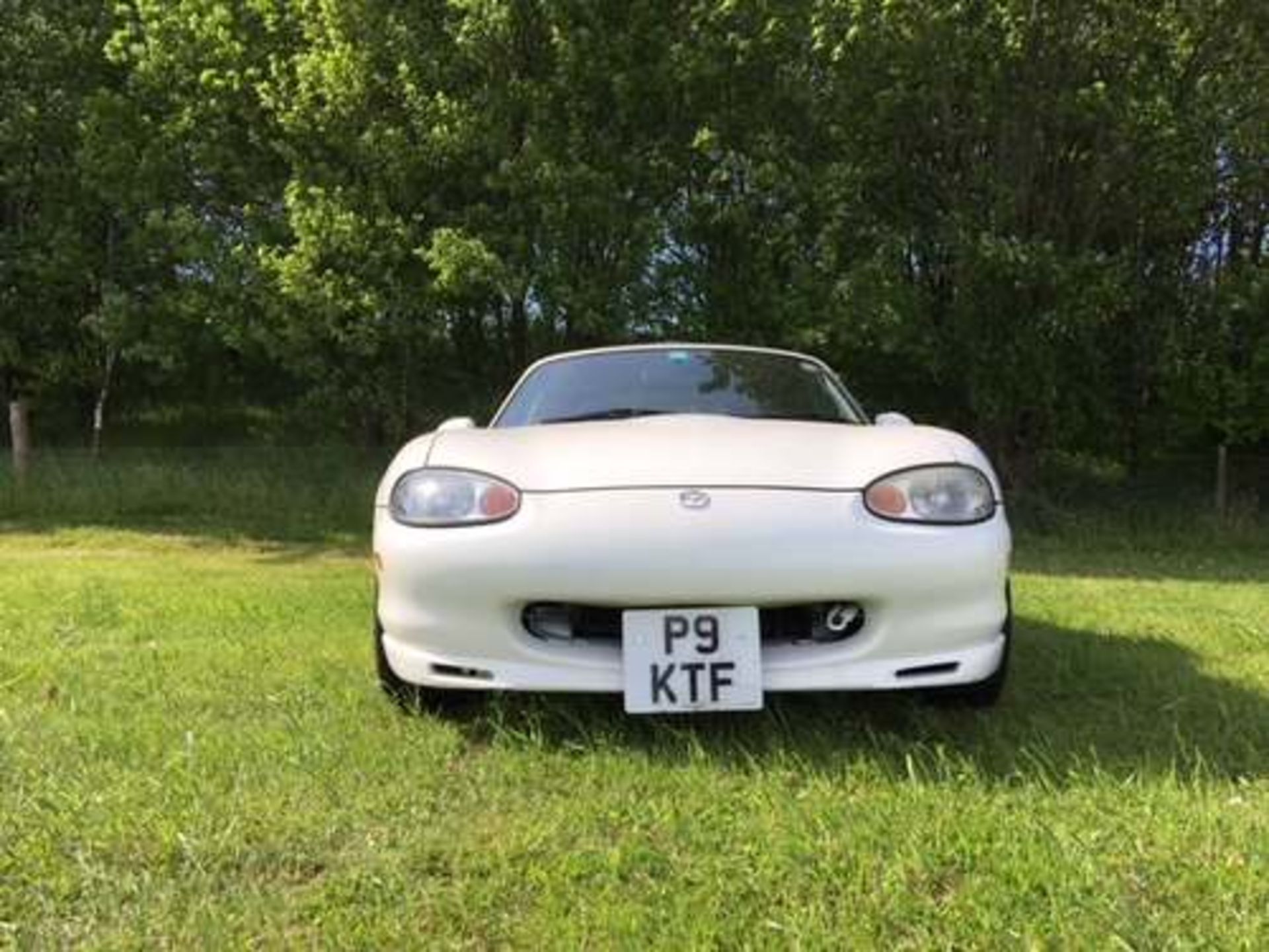 MAZDA MX-5 - 1600cc - Image 6 of 26