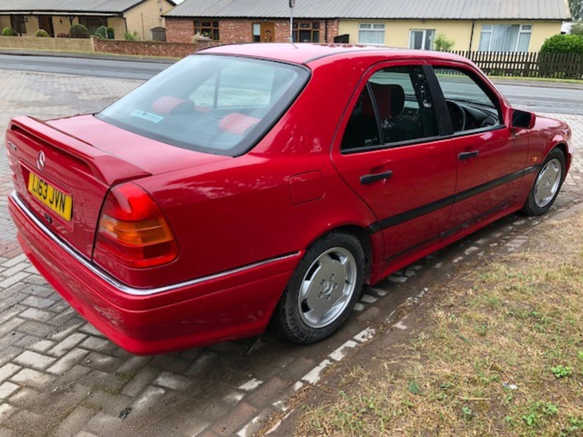 MERCEDES C180 - 1797cc - Bild 6 aus 9