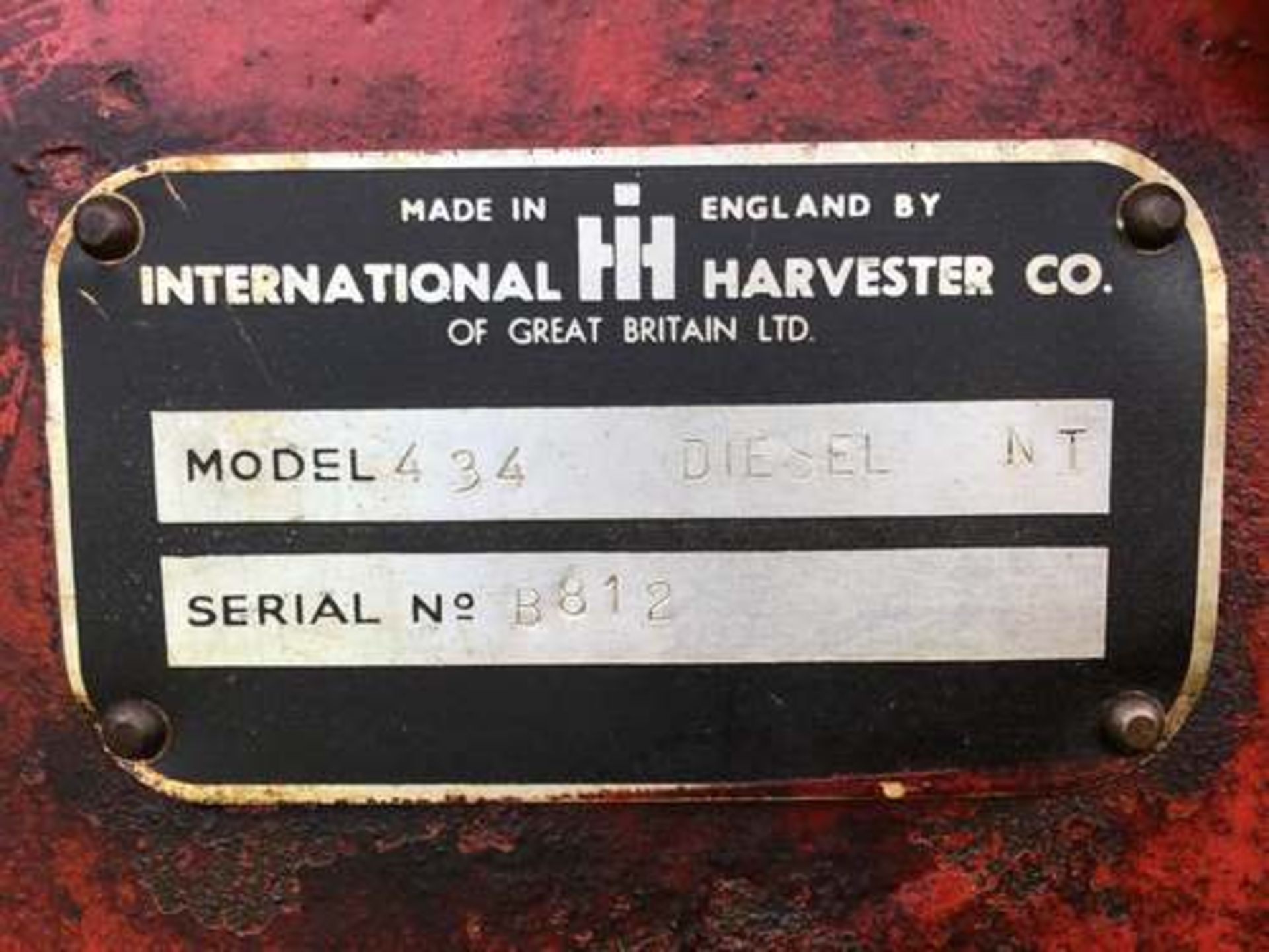 INT. HARVESTER 434 - Image 10 of 10