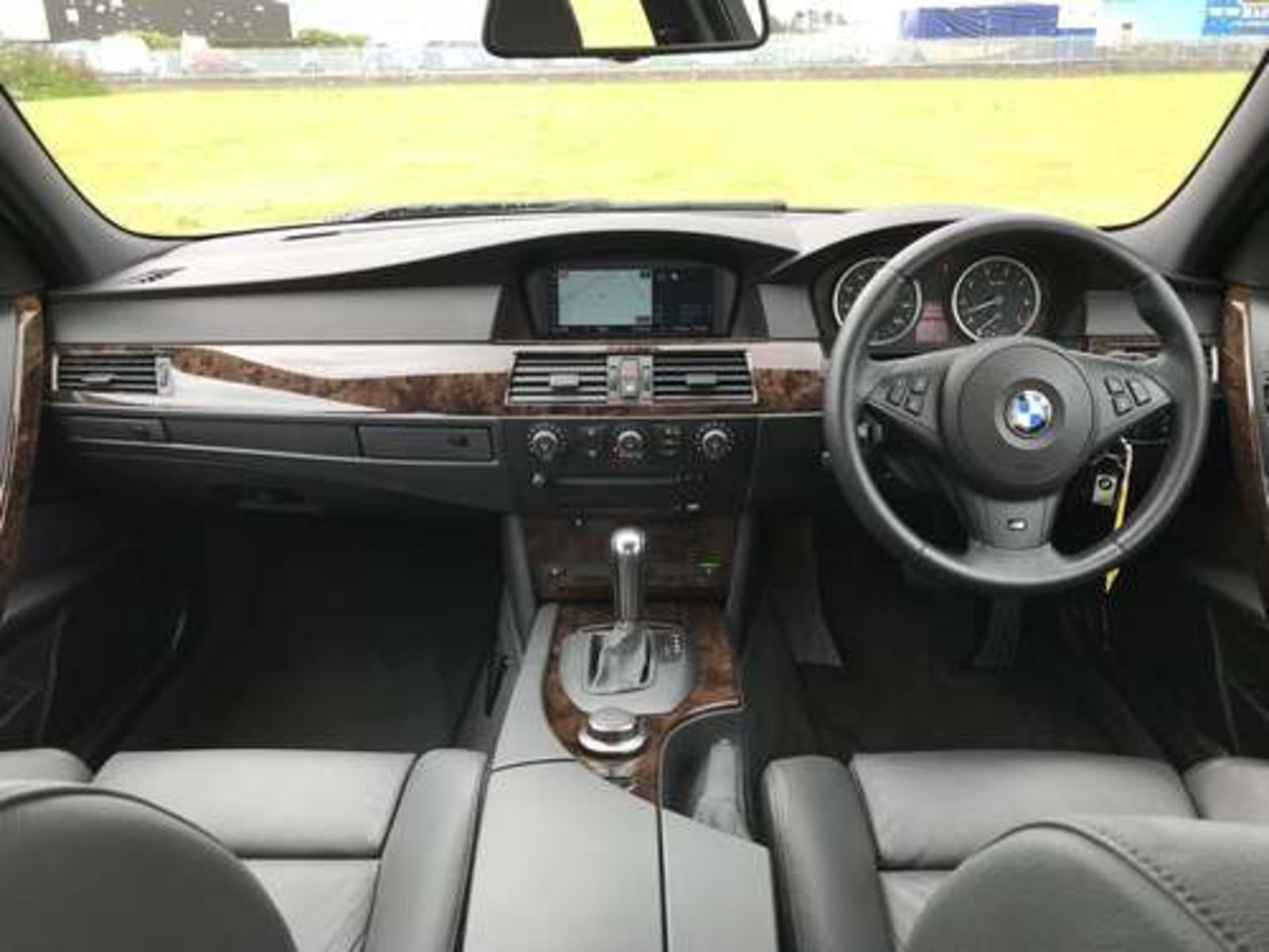 BMW 550I M SPORT AUTO - 4799cc - Bild 11 aus 17