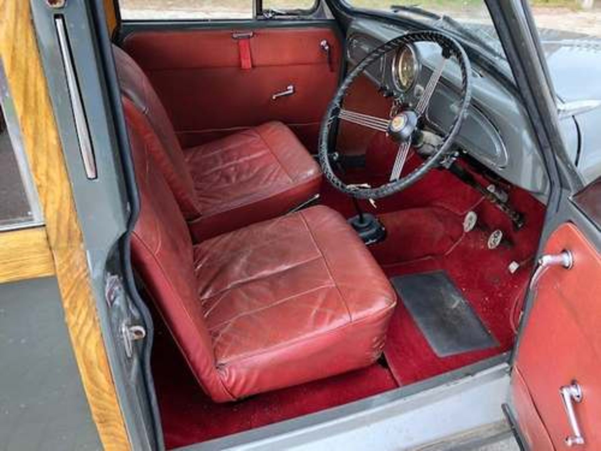 MORRIS MINOR TRAVELLER - 948cc - Image 5 of 8