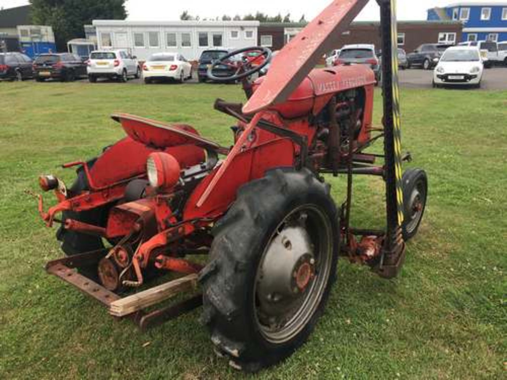 MASSEY HARRIS FERGUSON PONY TYPE 820 - Bild 4 aus 8