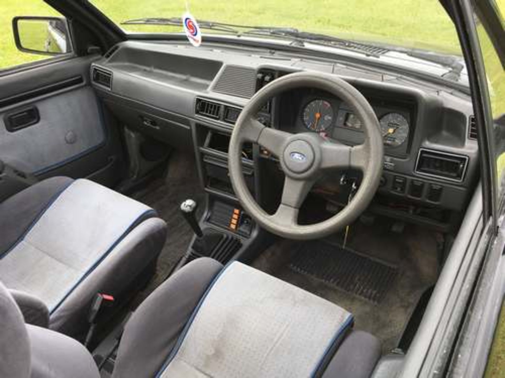 FORD ESCORT 1.6I CABRIOLET - 1597cc - Bild 11 aus 20