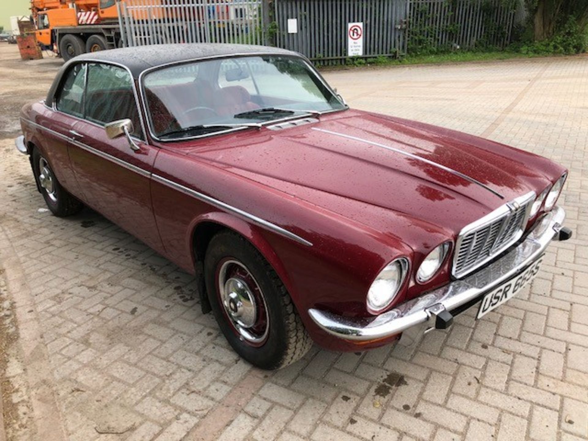 JAGUAR XJ 4.2 C AUTO - 4235cc - Bild 6 aus 11