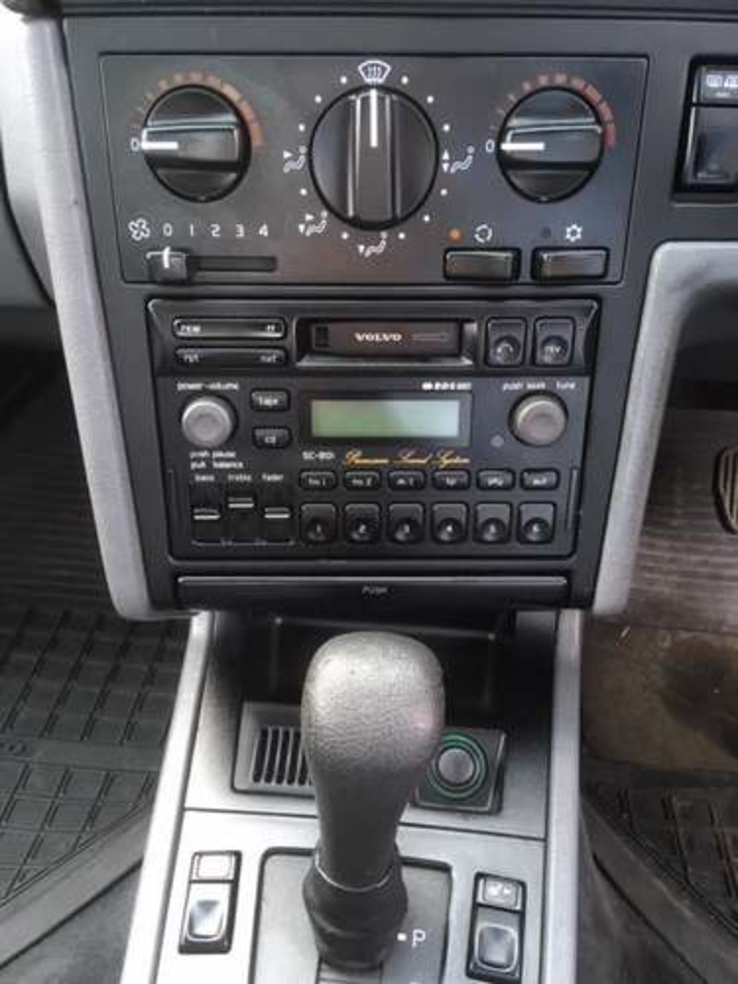 VOLVO 850 AUTO - 2435cc - Bild 6 aus 10