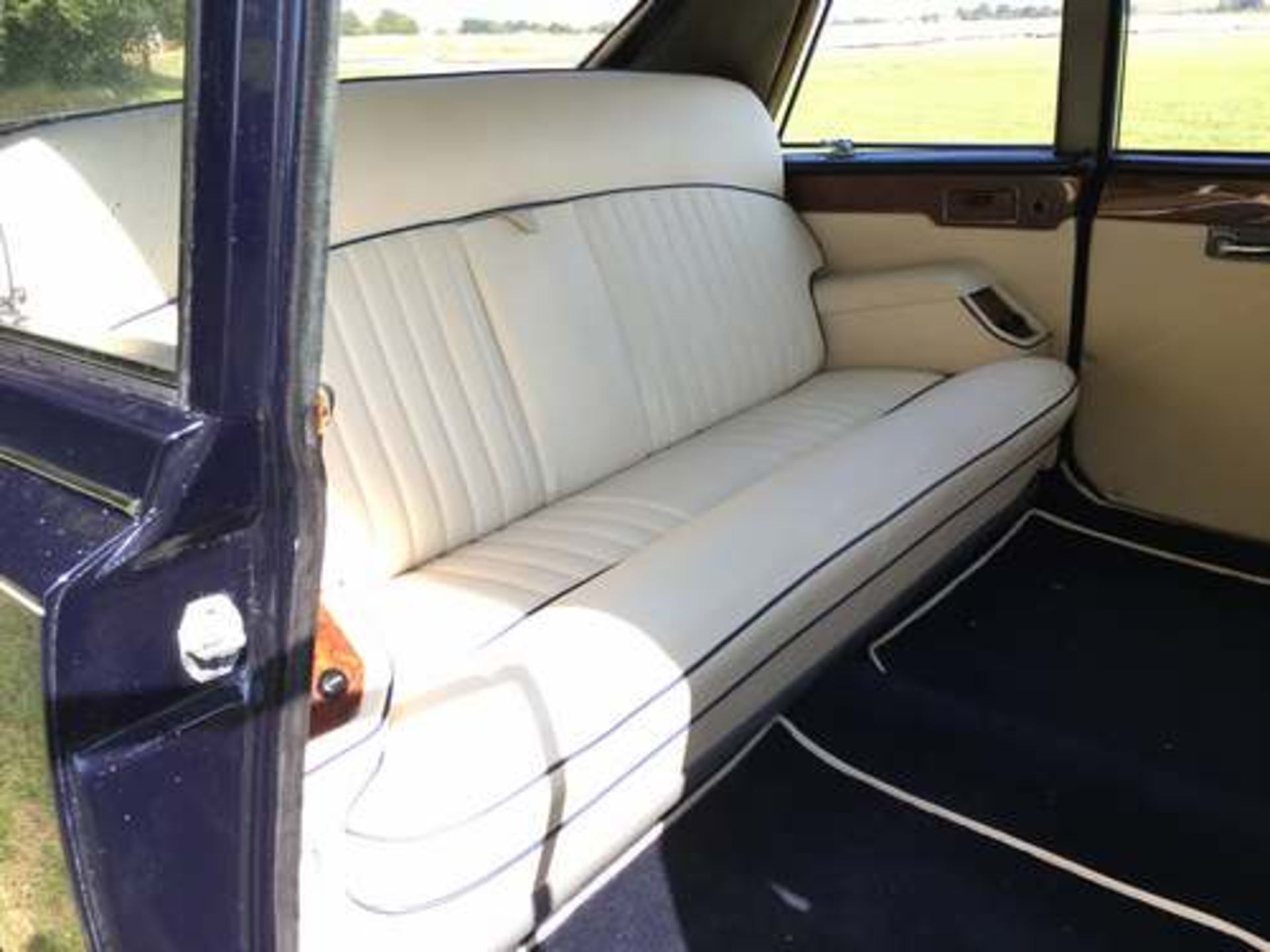 DAIMLER LIMOUSINE AUTO - 4235cc - Bild 9 aus 20