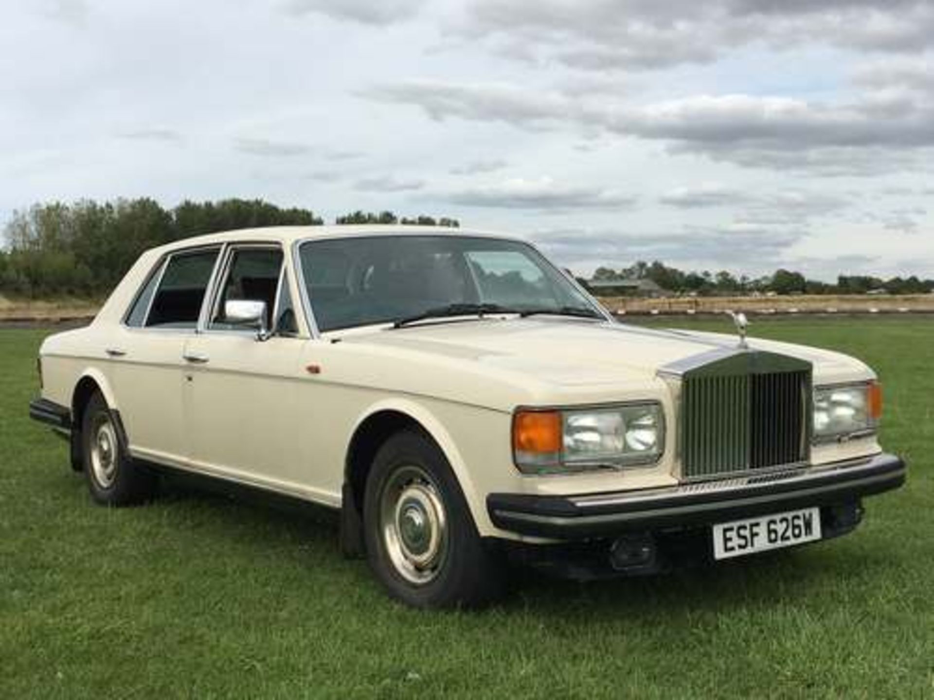 ROLLS ROYCE SILVER SPIRIT - 6750cc