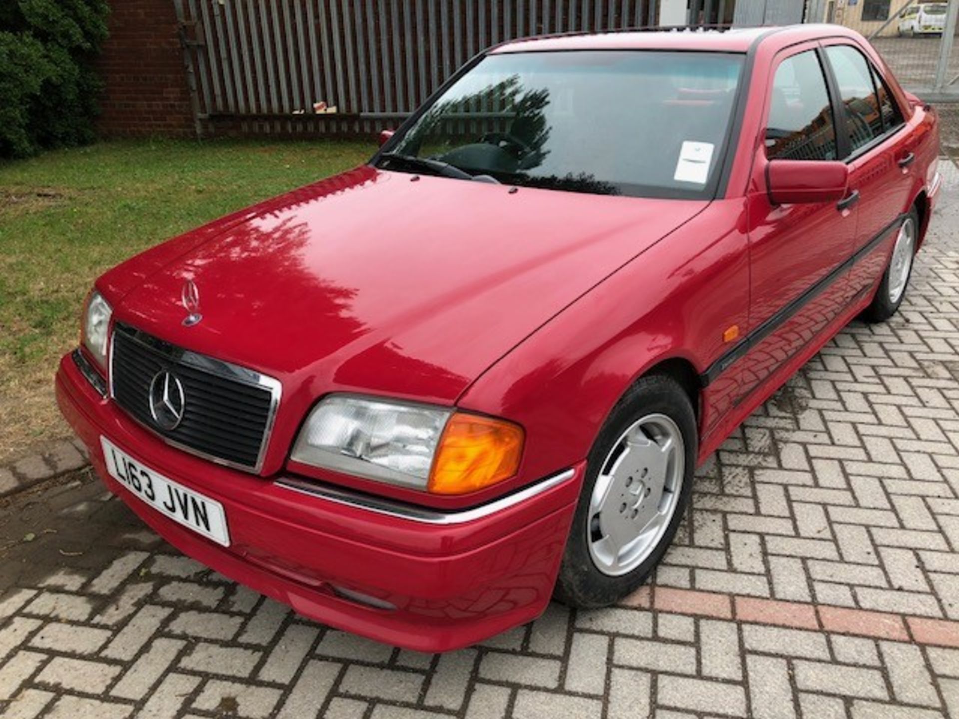 MERCEDES C180 - 1797cc - Bild 3 aus 9