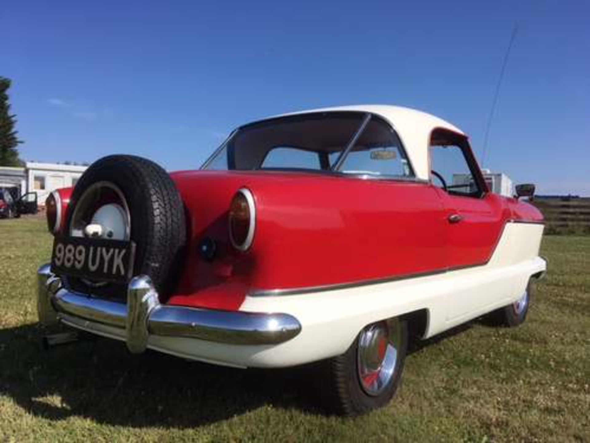 AUSTIN METROPOLITAN - 1500cc - Image 3 of 10