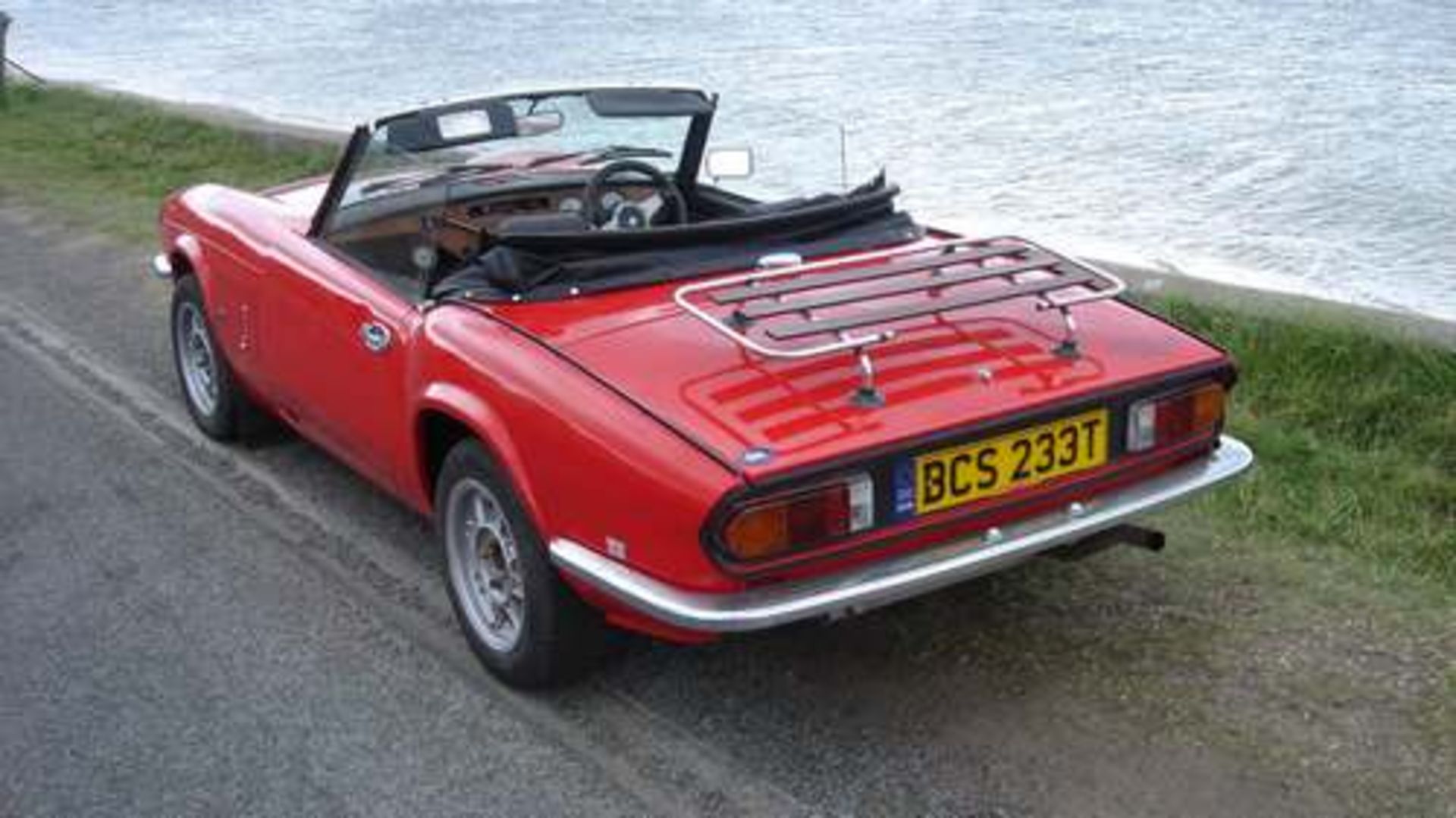 TRIUMPH SPITFIRE 1500 - 1493cc - Image 3 of 11