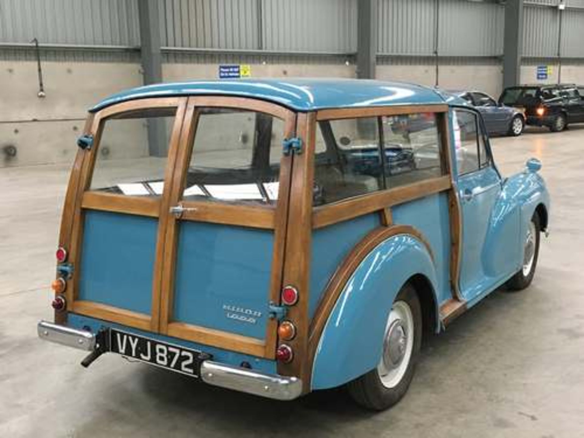 MORRIS MINOR TRAVELLER - 1098cc - Image 3 of 11