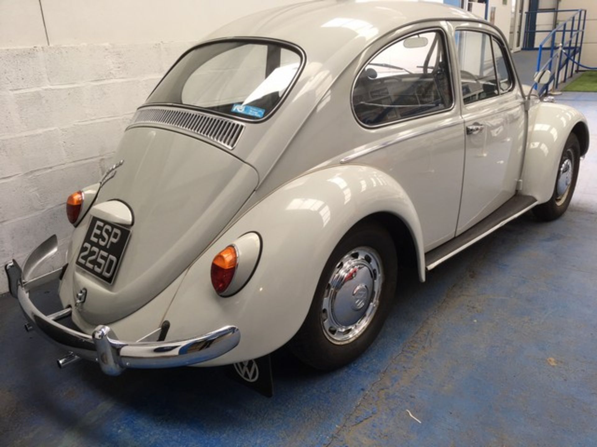 VOLKSWAGEN BEETLE 1300 - 1285cc - Bild 3 aus 15