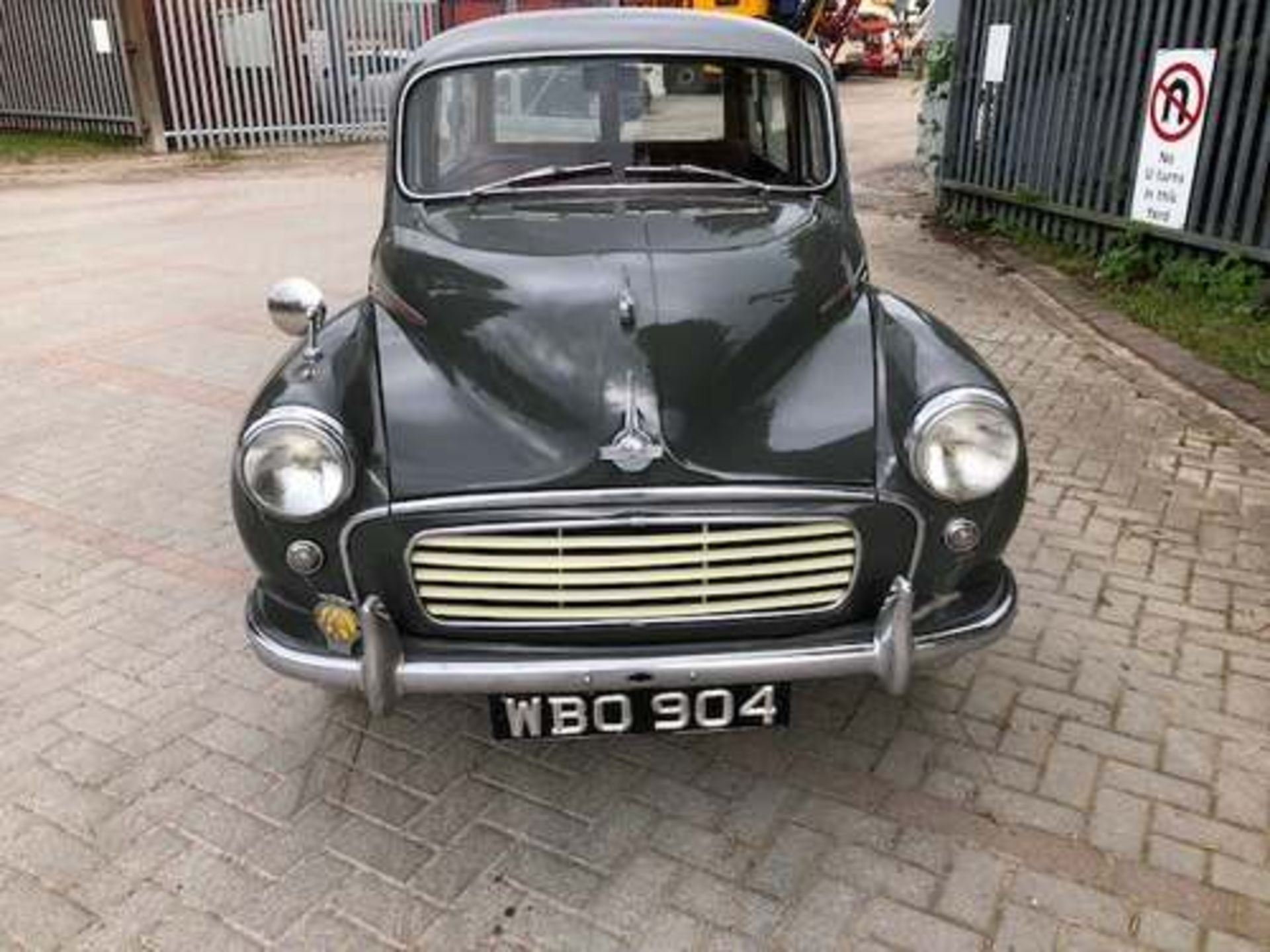 MORRIS MINOR TRAVELLER - 948cc - Image 3 of 8