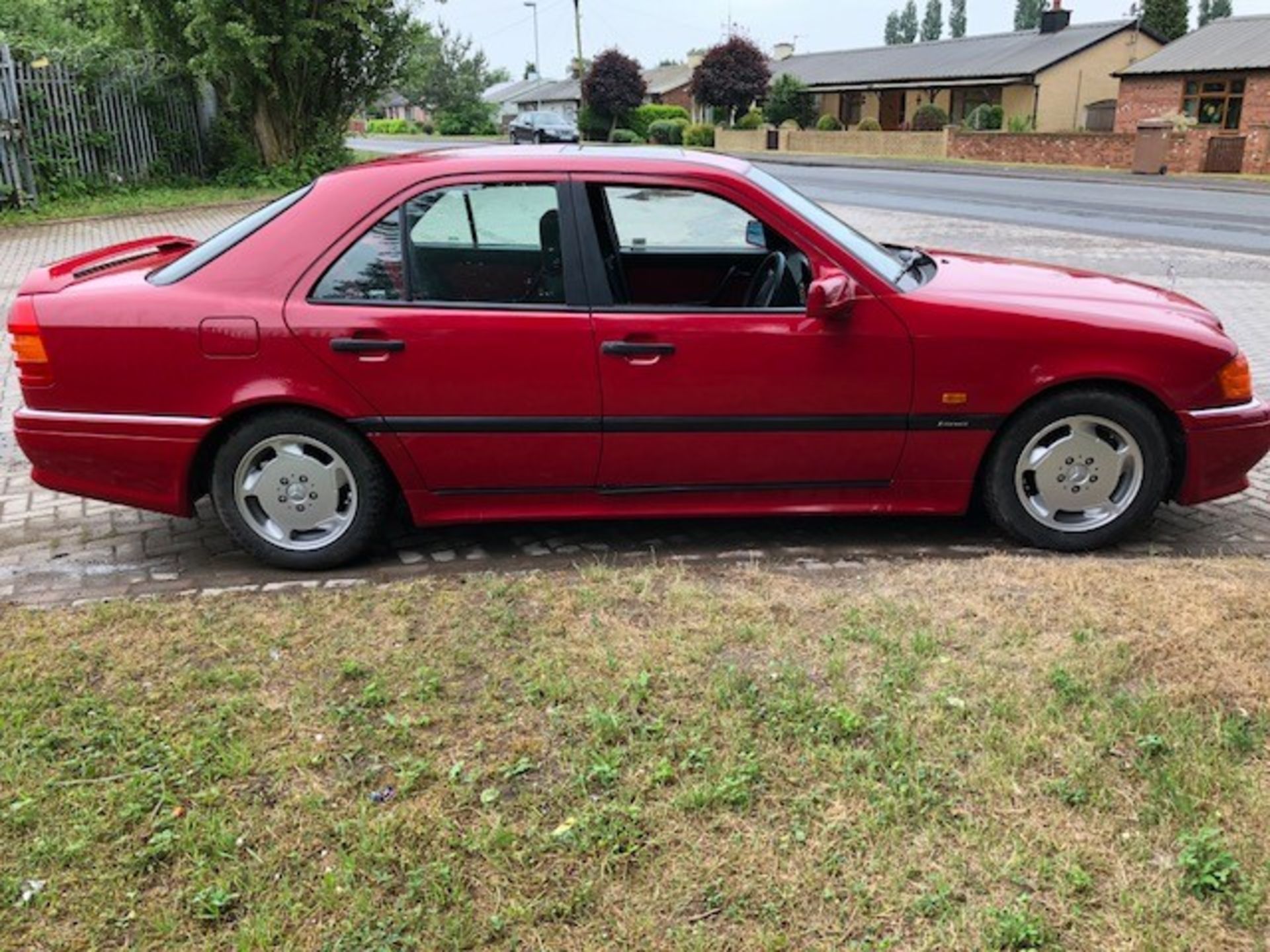 MERCEDES C180 - 1797cc - Image 4 of 9