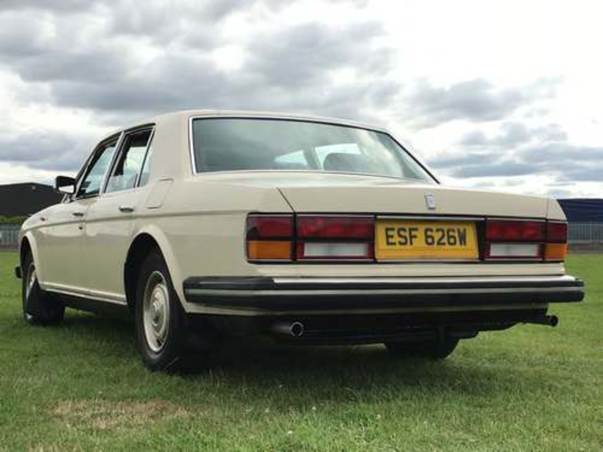 ROLLS ROYCE SILVER SPIRIT - 6750cc - Image 4 of 11