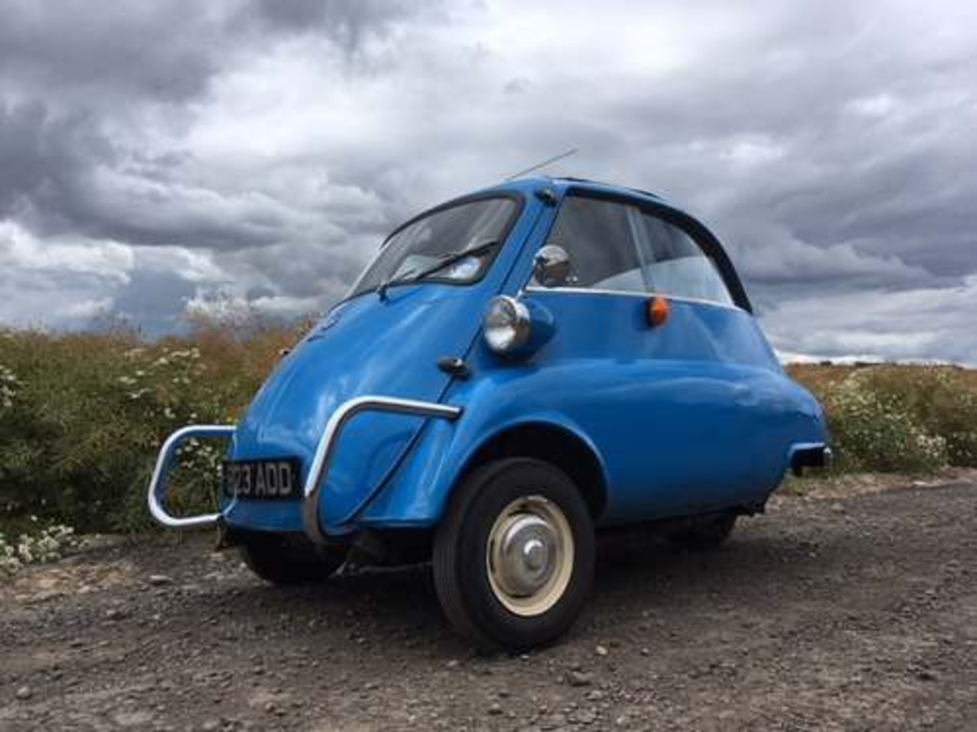 BMW ISETTA 300 - 298cc - Image 2 of 15