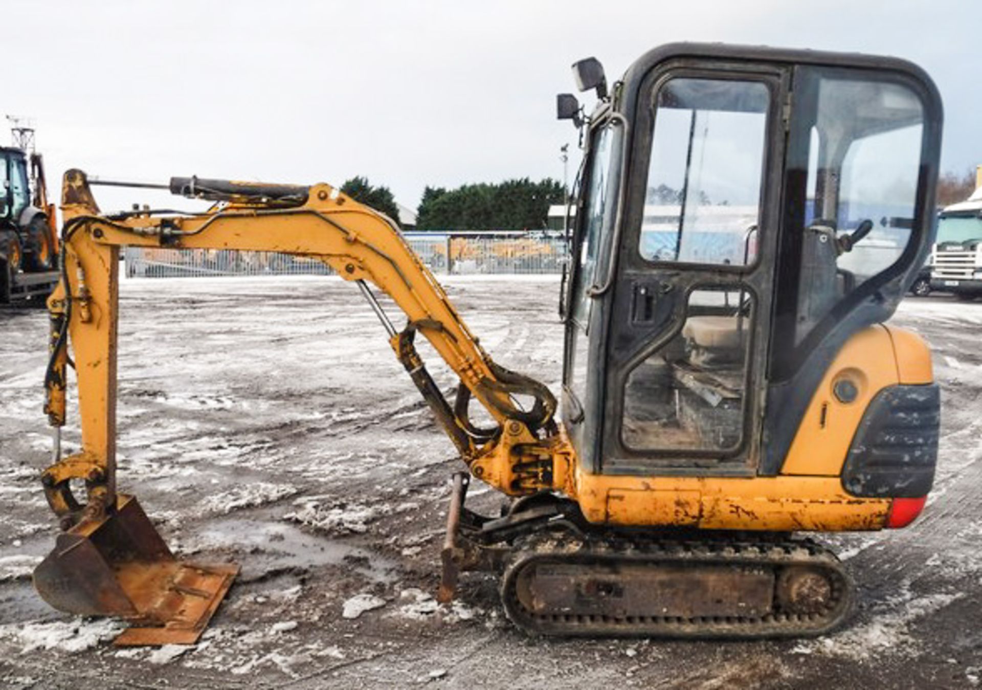 2002 CATERPILLAR 301.5 MINI DIGGER C/W 1 BUCKET. SN3YW3254, 5515HRS (NOT VERIFIED) - Image 29 of 30