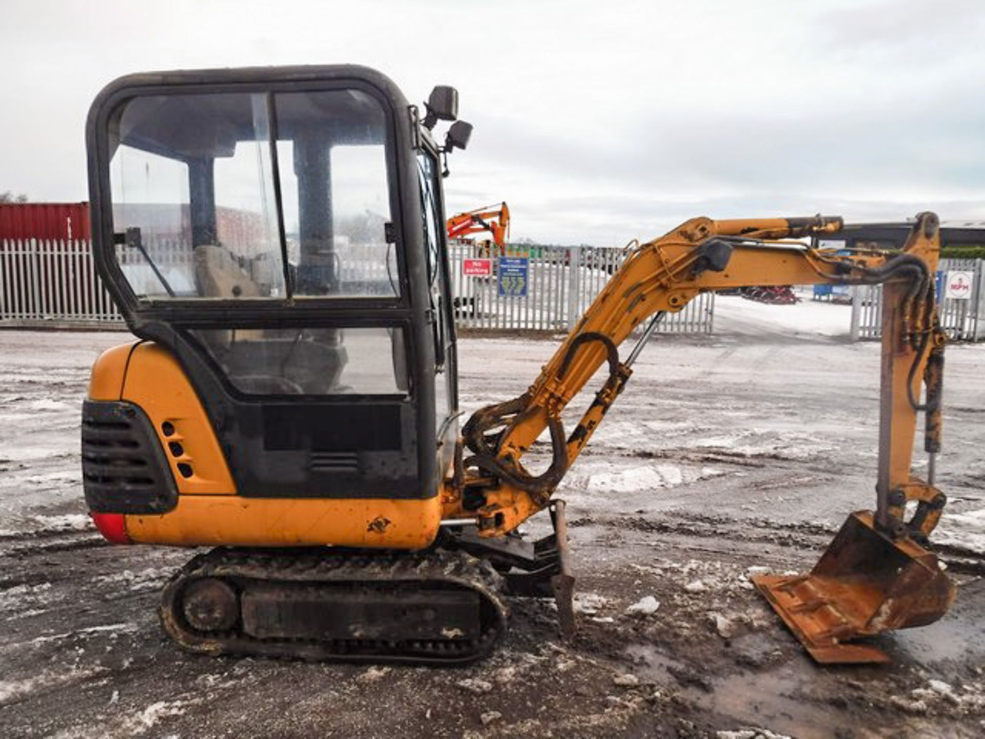 2002 CATERPILLAR 301.5 MINI DIGGER C/W 1 BUCKET. SN3YW3254, 5515HRS (NOT VERIFIED) - Image 25 of 30