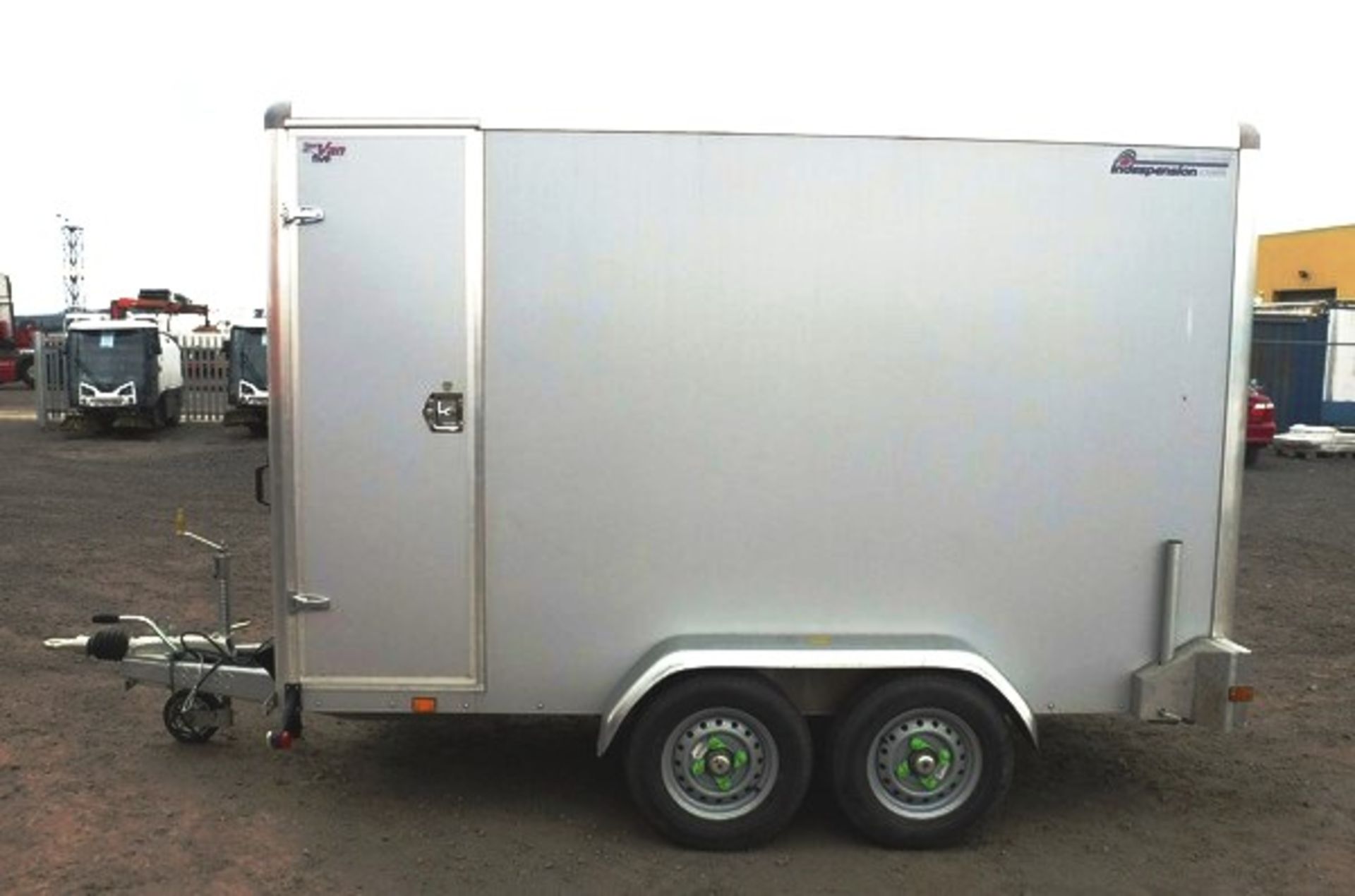 INDESPENSION BOX TRAILER WITH 2 OPENING BACK DOORS & 1 SIDE DOOR, 10FT X 5FT (APPROX) S/N213526 ASSE