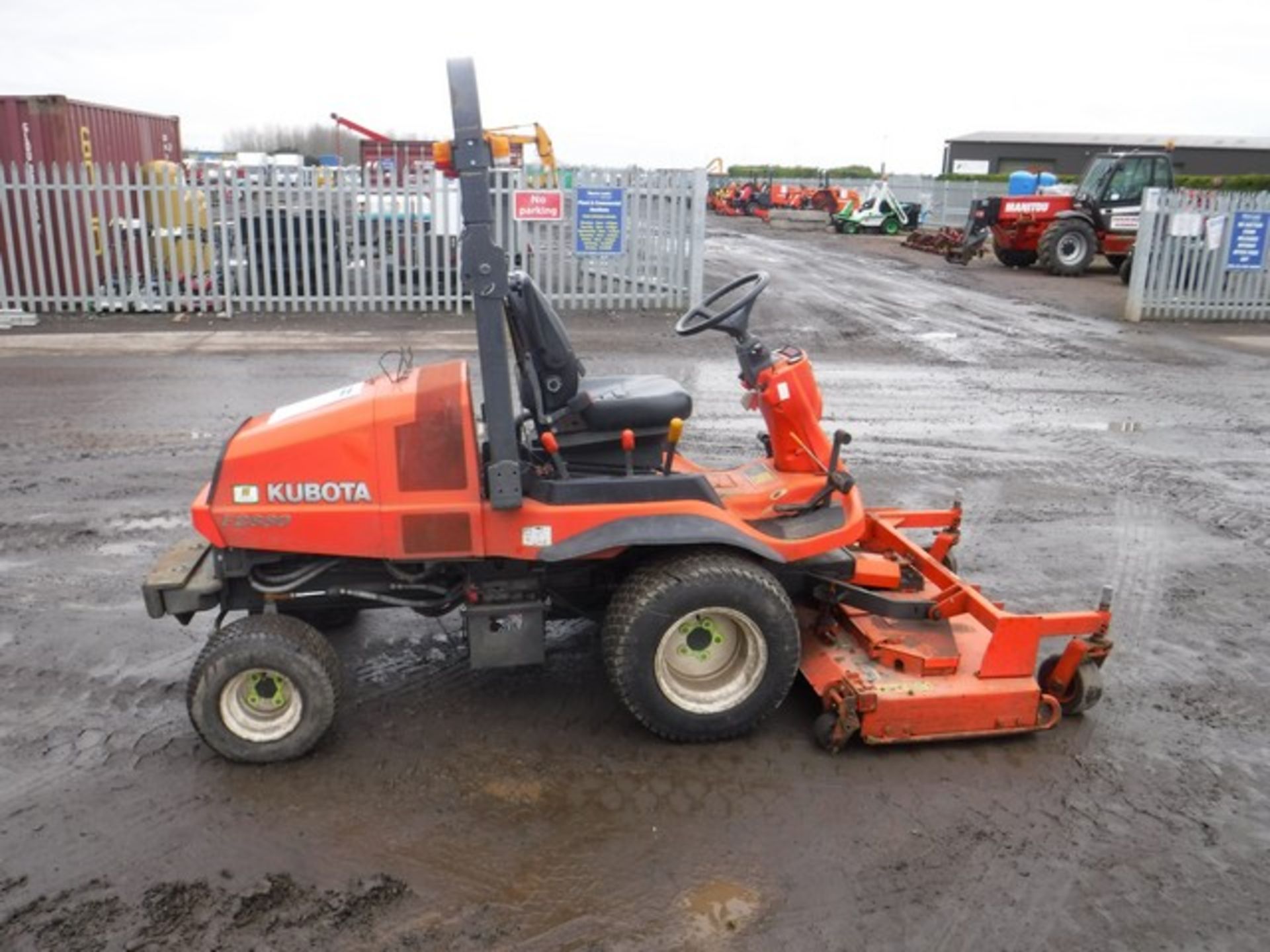 2012 KUBOTA F2880 MOWING MACHINE, REG - SN12EUK, S/N 31249, 824HRS (NOT VERIFIED) WITH FRONT MOUNTED - Image 7 of 14