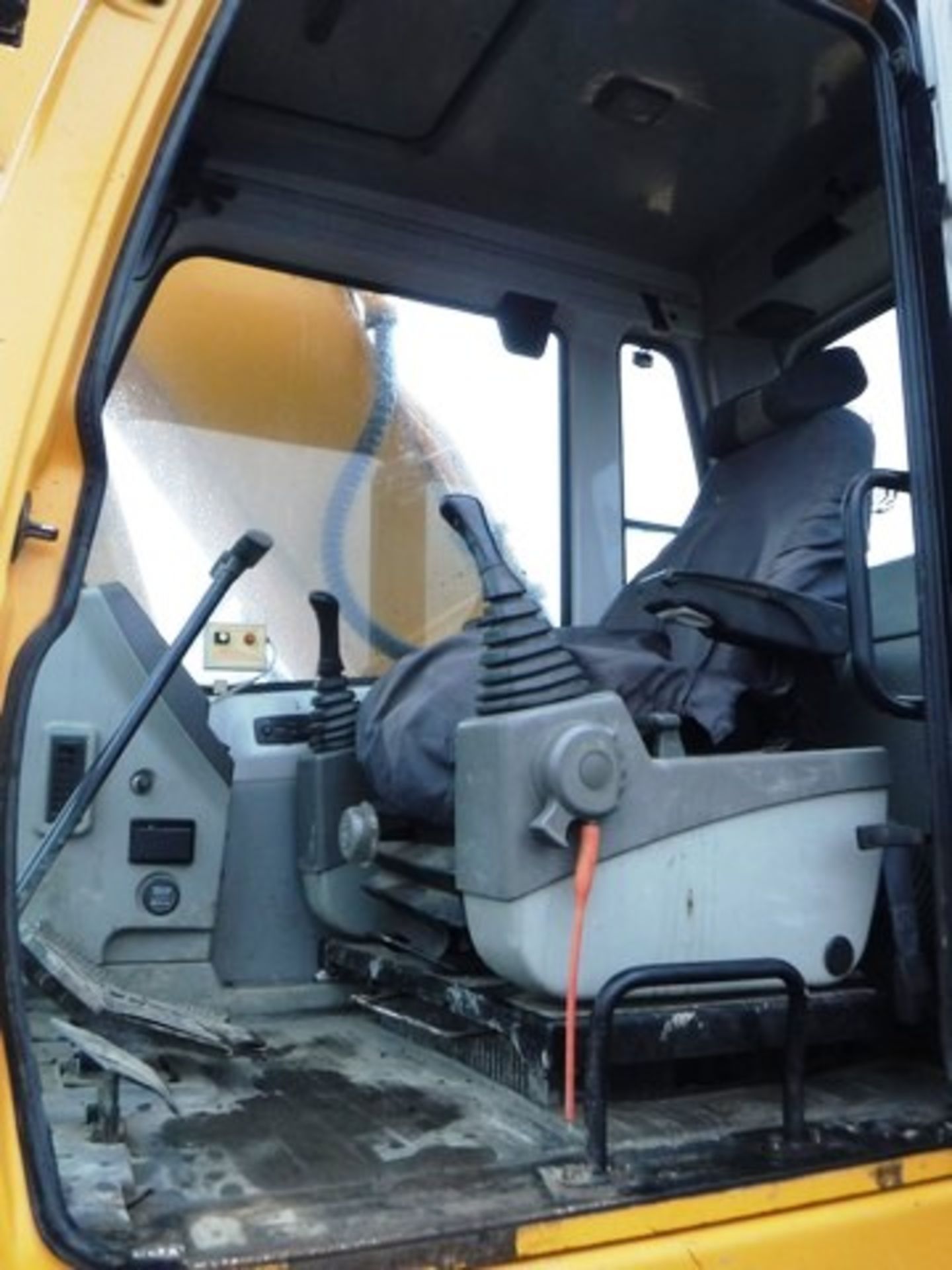 2007 HYUNDAI ROBEX 210LC-7 DIGGER, ENGINE POWER 145/107/1950. SN N0615131 8759HRS (NOT VERIFIED) C/W - Image 14 of 28