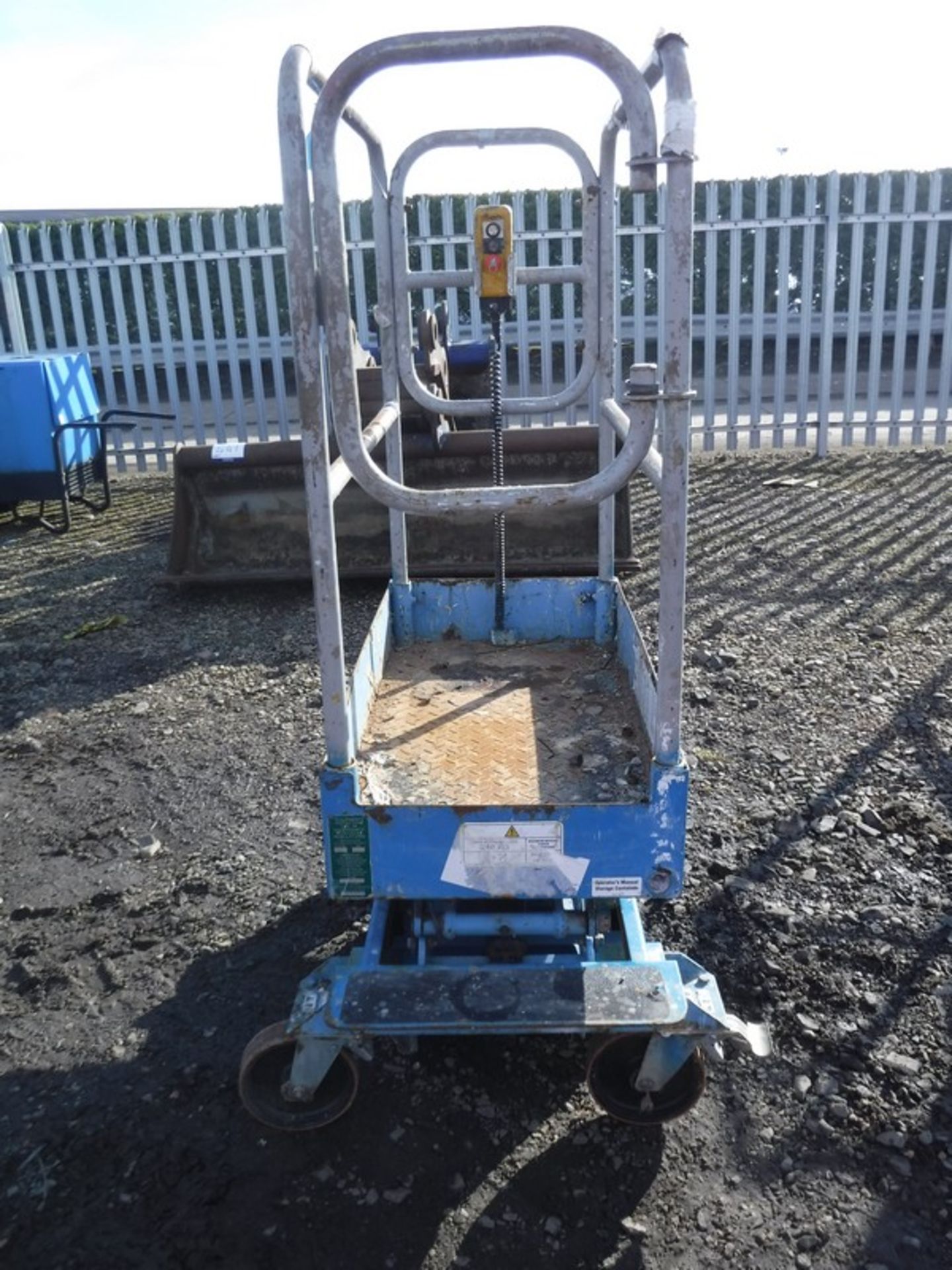 2008 POP-UP, 3.6M WORKING HEIGHT, S/N 3567, LIFT CAPACITY 240
