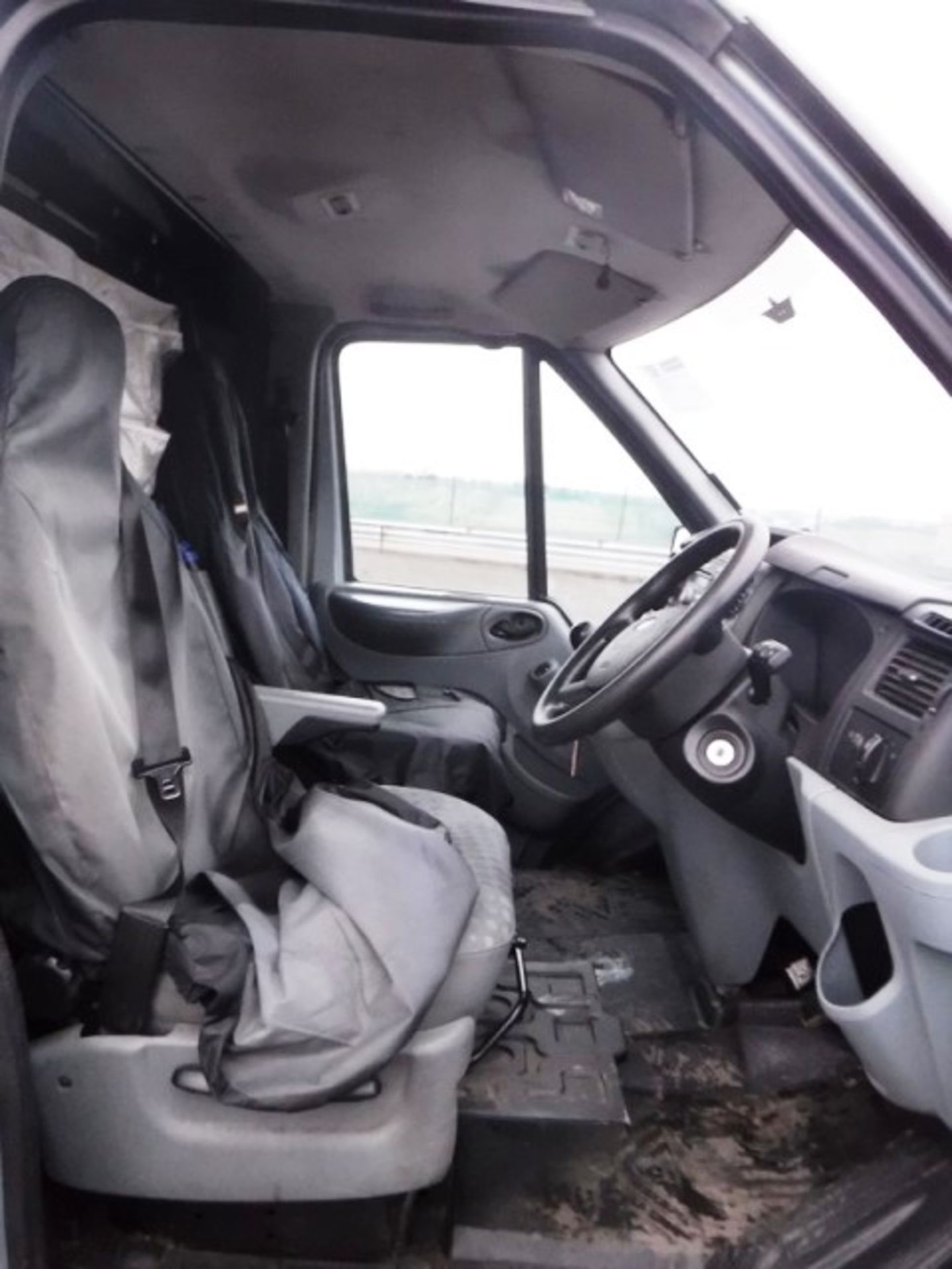 FORD MODEL TRANSIT 115 T460 RWD - 2402cc - Image 3 of 13