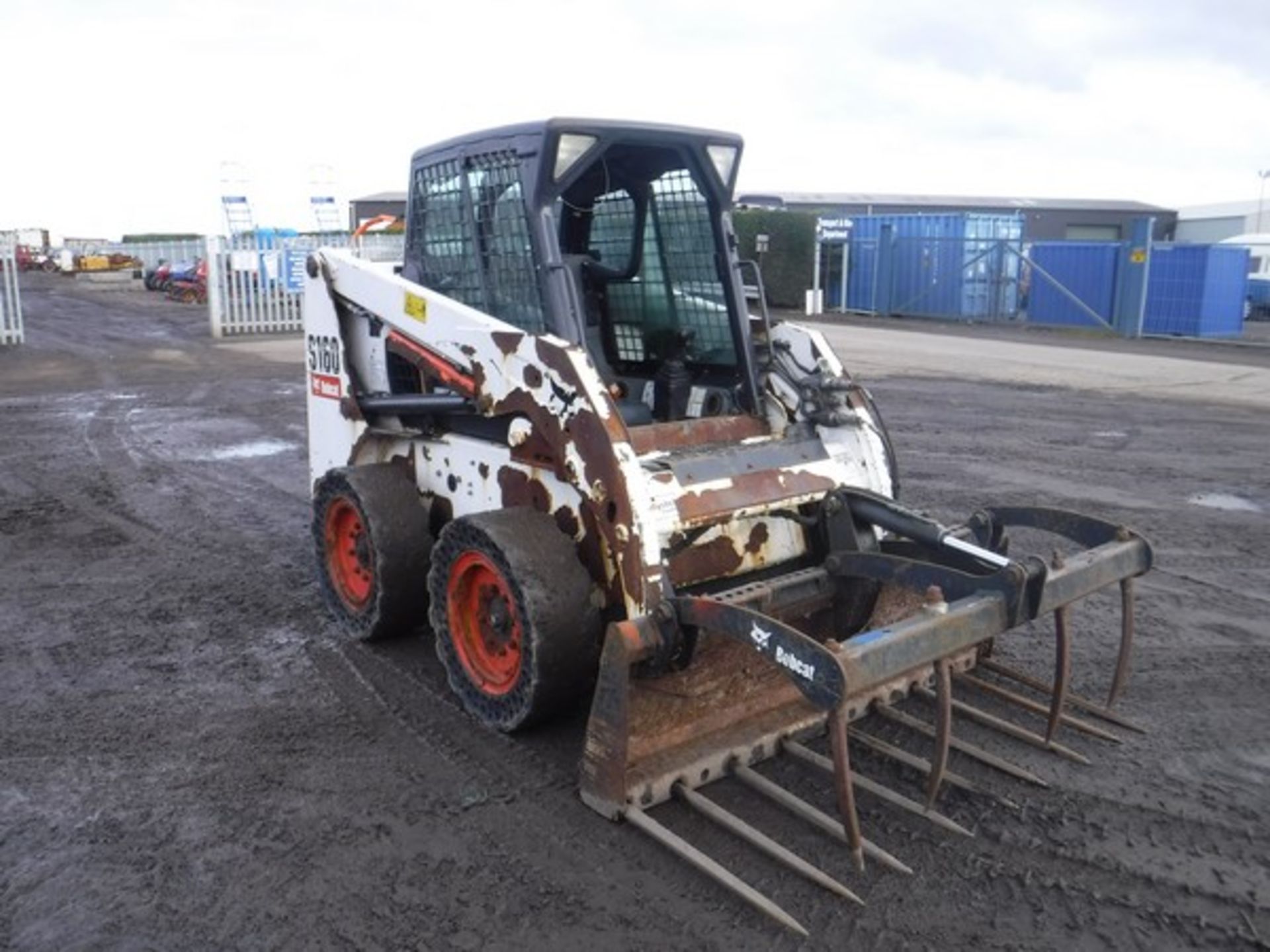 2011 BOBCAT S160, REG - SP61DFO, S/N A3L470178, 2600HRS (NOT VERIFIED) C/W 1 GRAPPLE, HEATER, HIGH F - Image 9 of 15