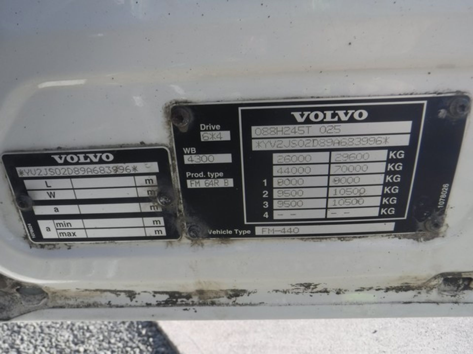 VOLVO MODEL FM 440 - 12777cc - Image 14 of 21