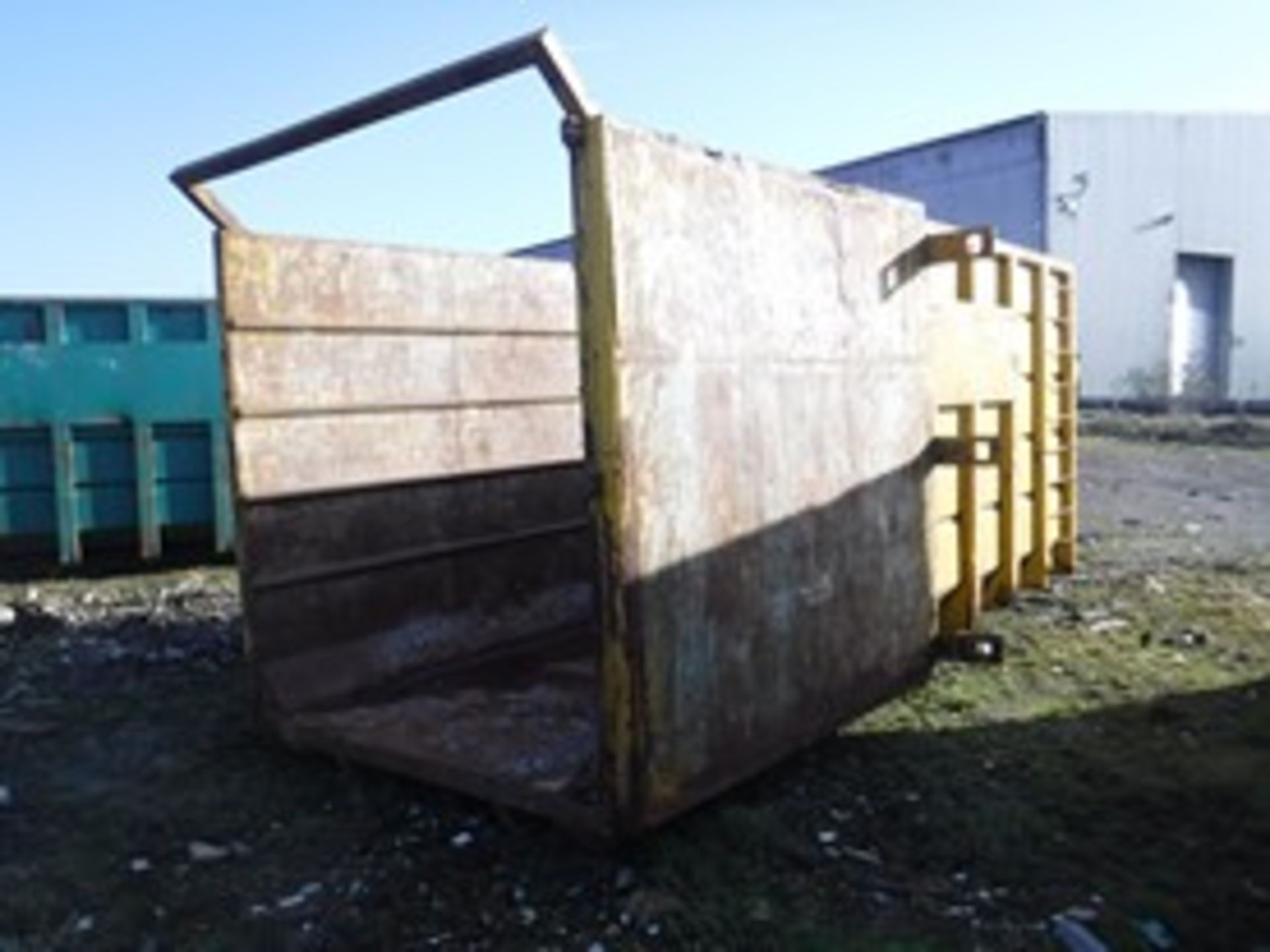 OPEN TOP SKIP. REAR DOOR HINGED AT RHS. ACCESS LADDER AT RHS. MANUFACTURED SY SELLERS. W2400 L5900 H - Image 2 of 2