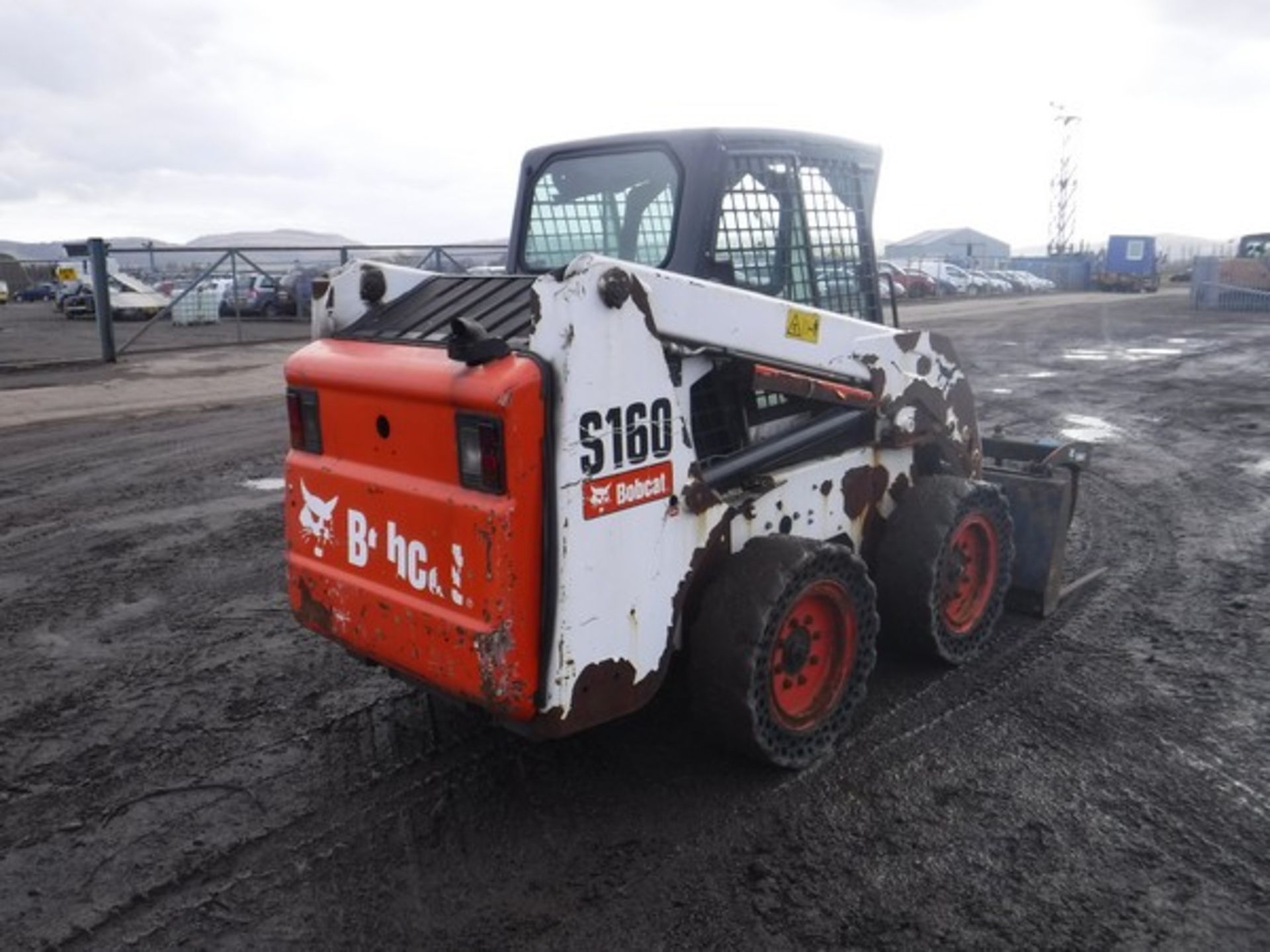 2011 BOBCAT S160, REG - SP61DFO, S/N A3L470178, 2600HRS (NOT VERIFIED) C/W 1 GRAPPLE, HEATER, HIGH F - Image 11 of 15