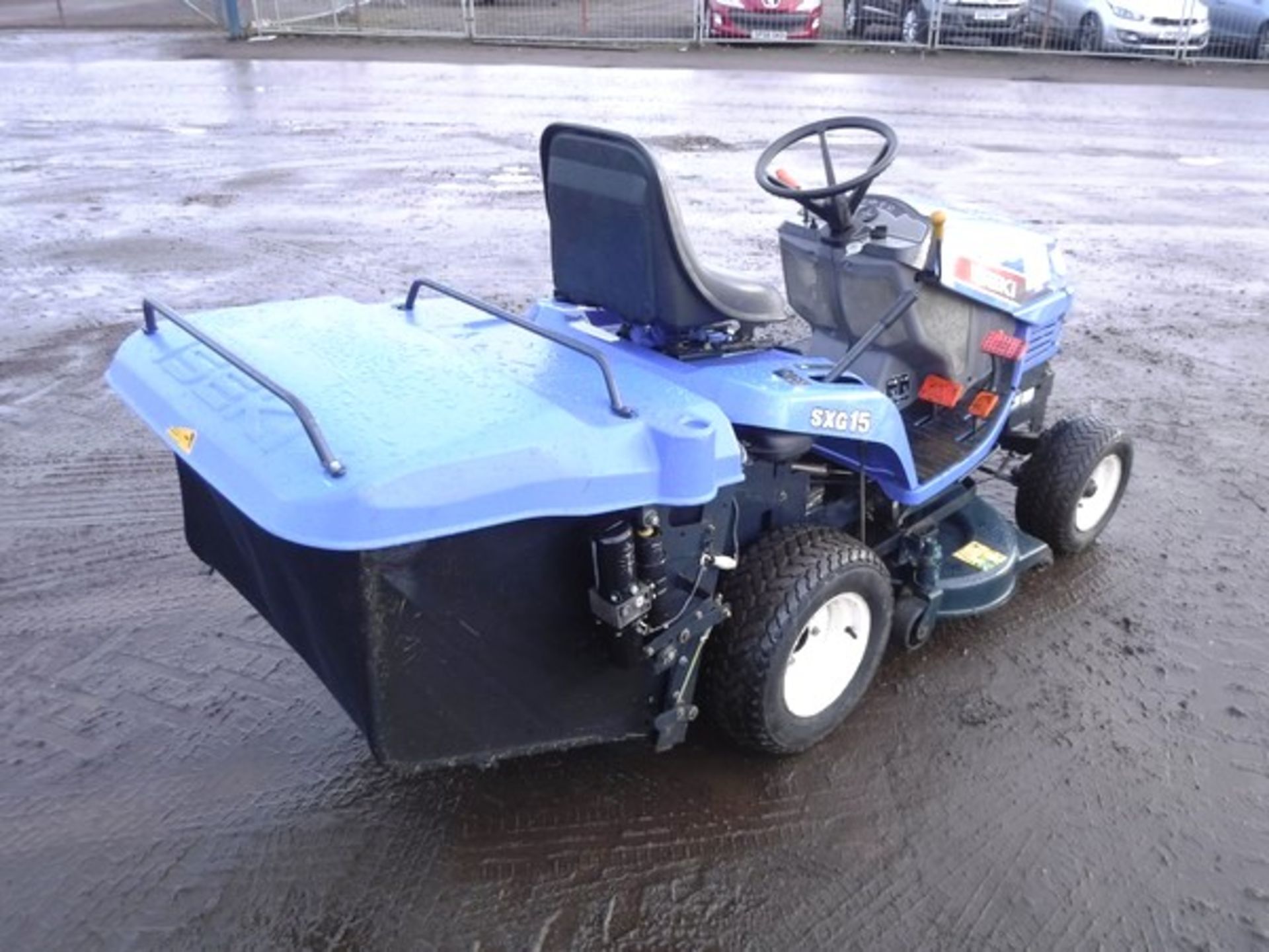 2008 ISEKI SXG15 C/W ELECTRIC LOW TIP COLLECTOR. 501 HRS. - Image 3 of 10