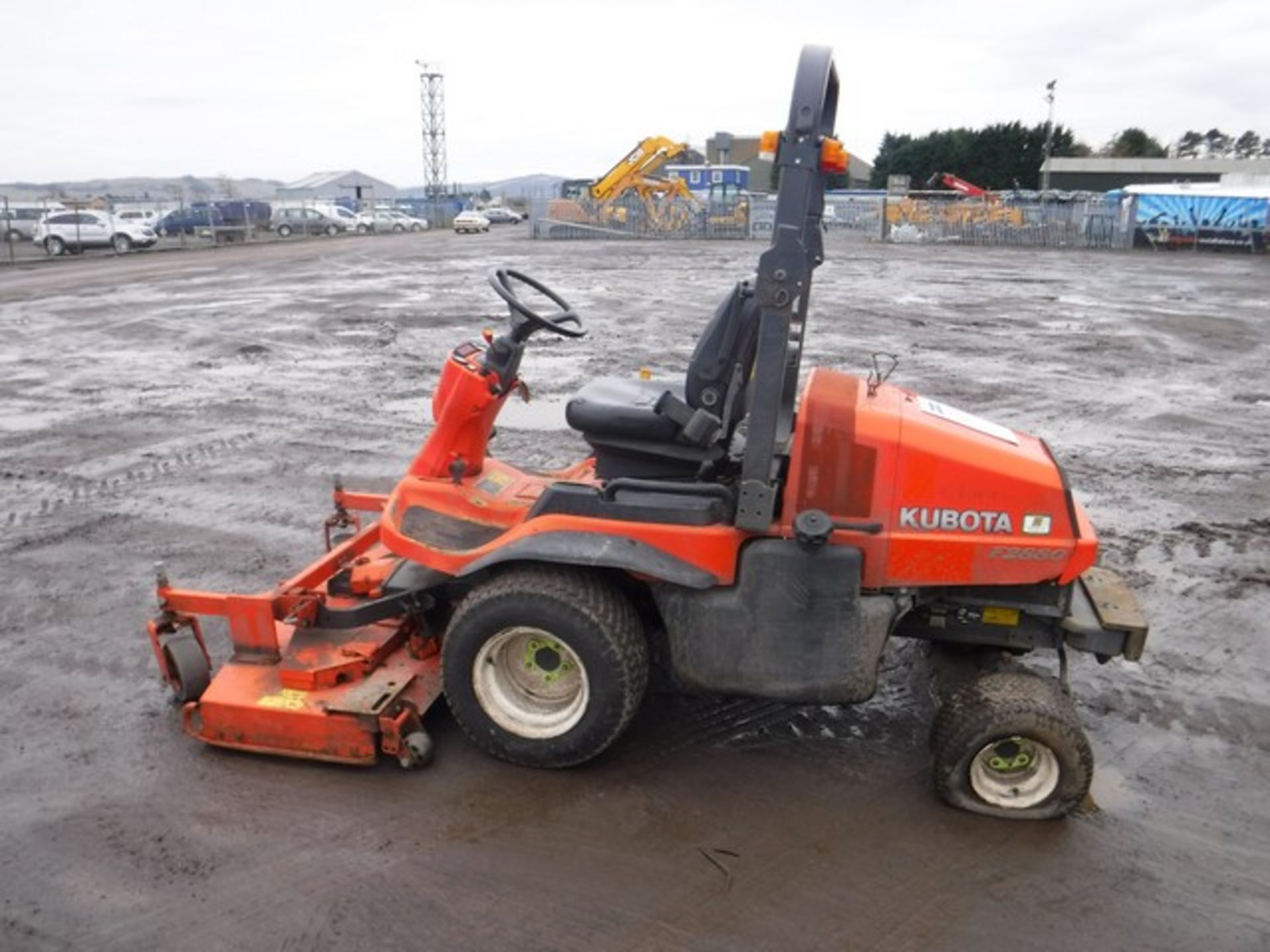 2012 KUBOTA F2880 MOWING MACHINE, REG - SN12EUK, S/N 31249, 824HRS (NOT VERIFIED) WITH FRONT MOUNTED - Bild 11 aus 14