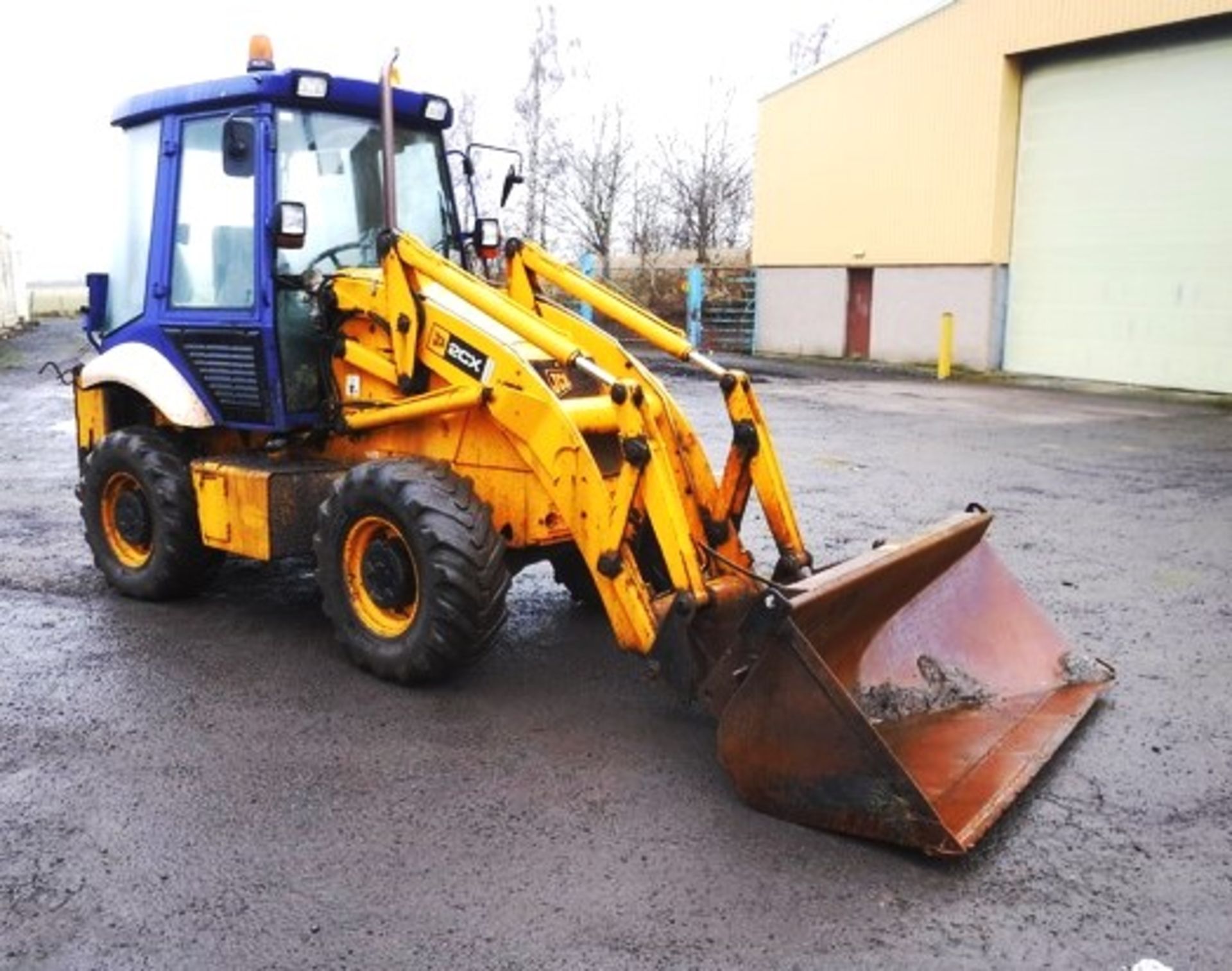 2008 JCB 2CX AIRMASTER C/W 1 BUCKET REG NO SP57 EAJ. SN 1334779. GVW(TONNES) 5160 11404 HRS (NOT VE - Image 10 of 16