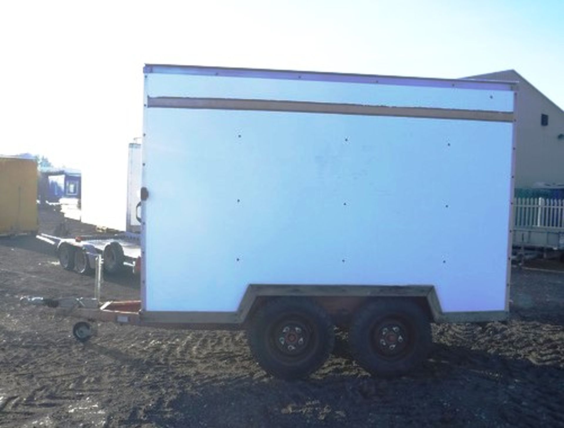 1998 BATESON BOX TRAILER, 10FT X 6FT, TWIN AXLE. VIN SBN300VABWSG22674. ASSET - 758-8315, - Bild 2 aus 11