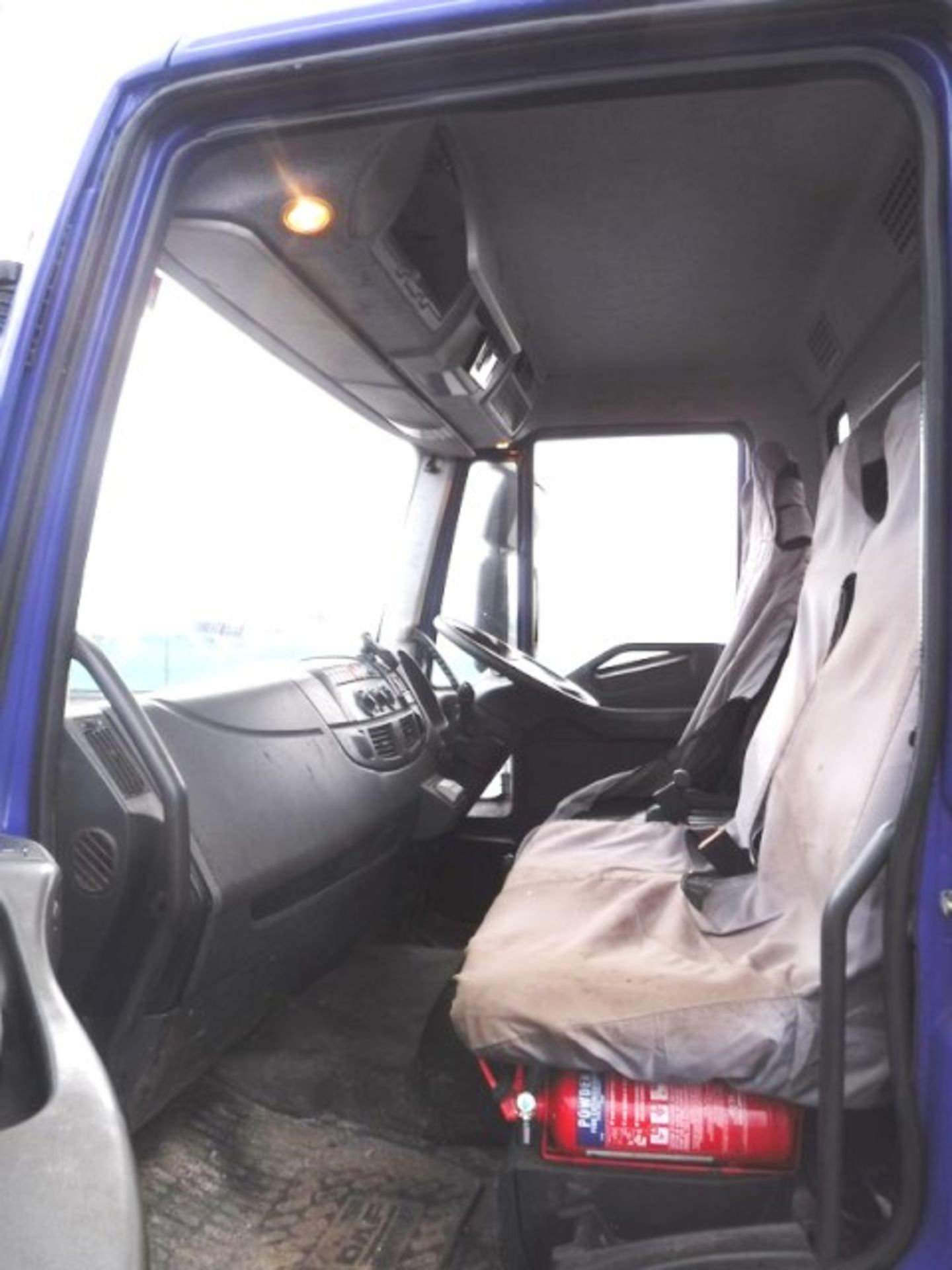 IVECO MODEL EUROCARGO (MY 2008) - 3920cc - Image 5 of 21